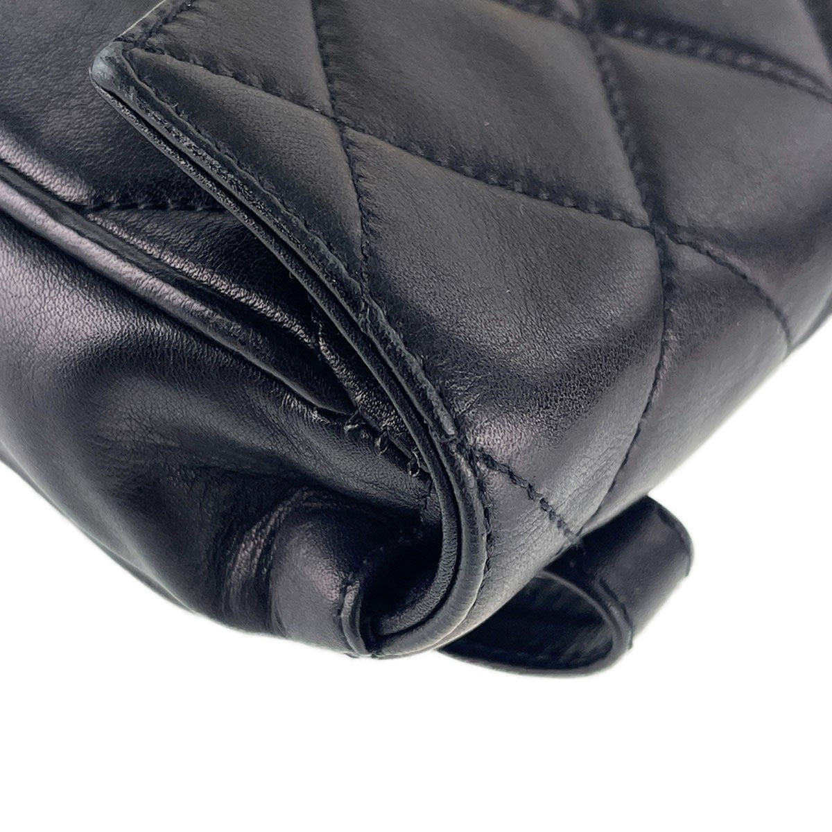 CHANEL Matelasse Waist Bag - Black, Lambskin Leather