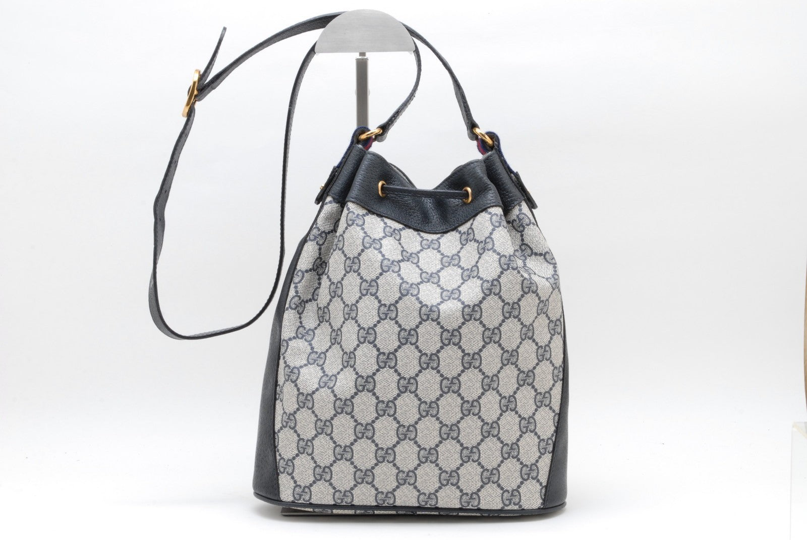 Gucci GG Bucket Bag Shoulder Bag - Navy, Canvas and Leather