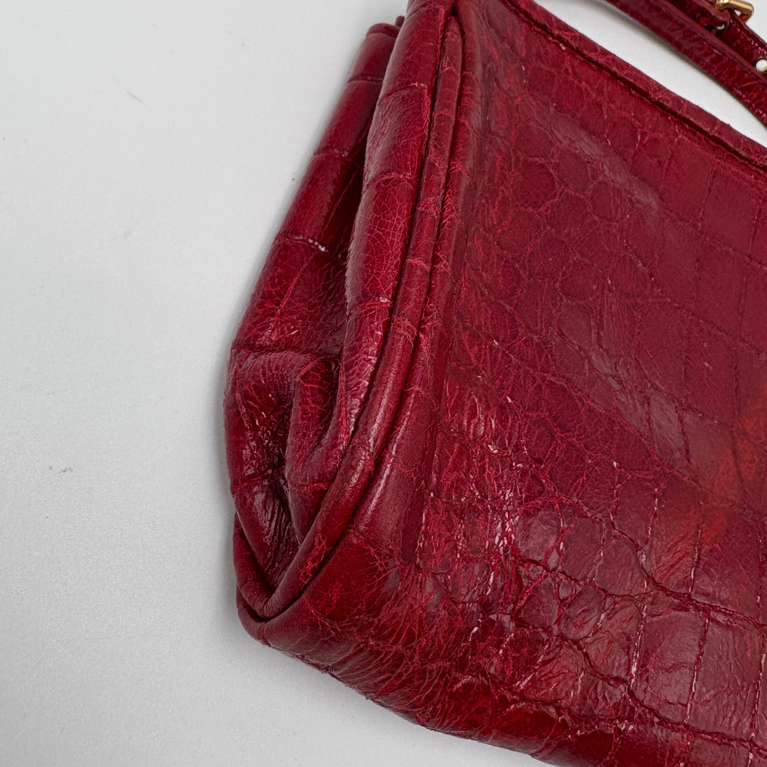 MIU MIU red clutch Croco