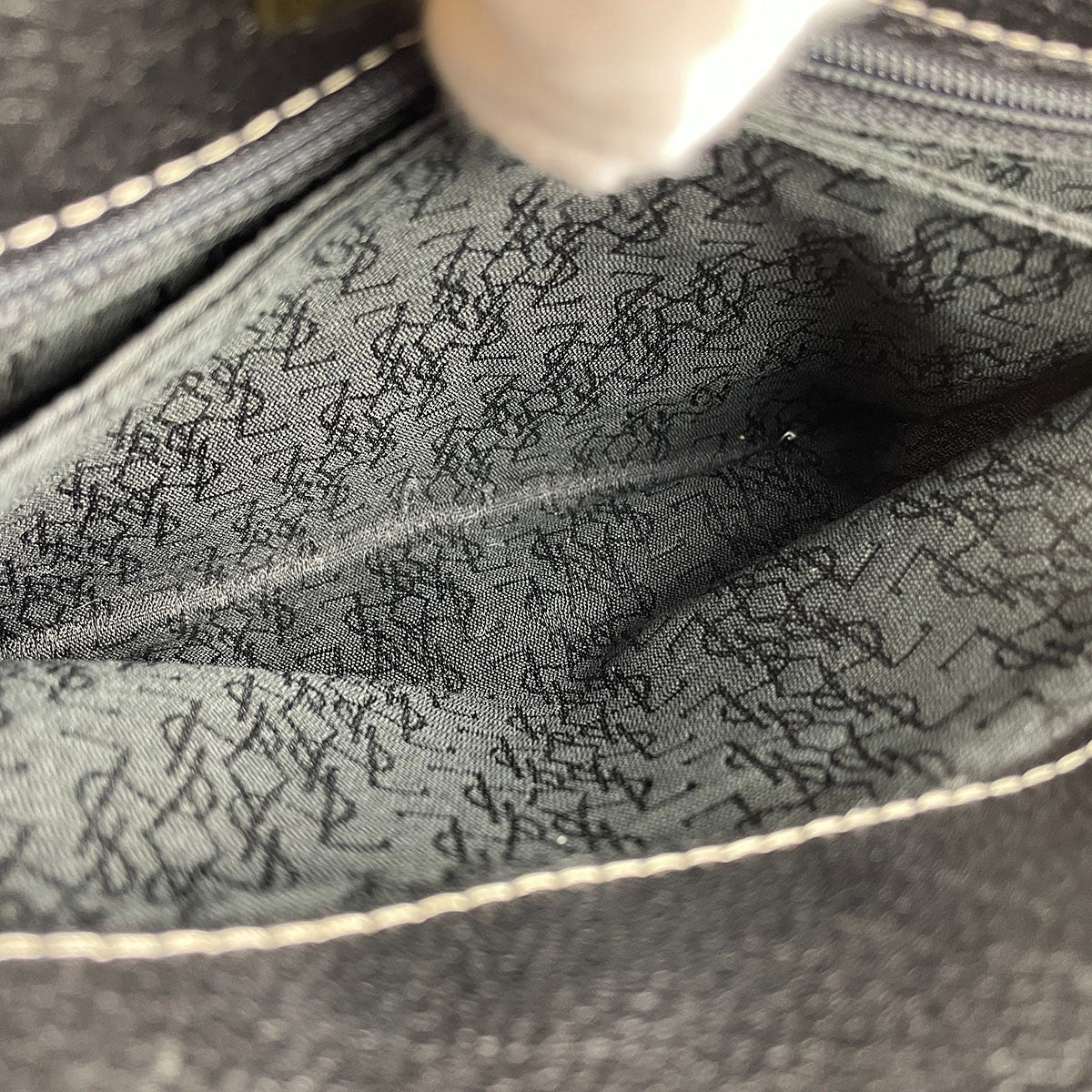 Saint Laurent Shoulder Bag - Black, Leather
