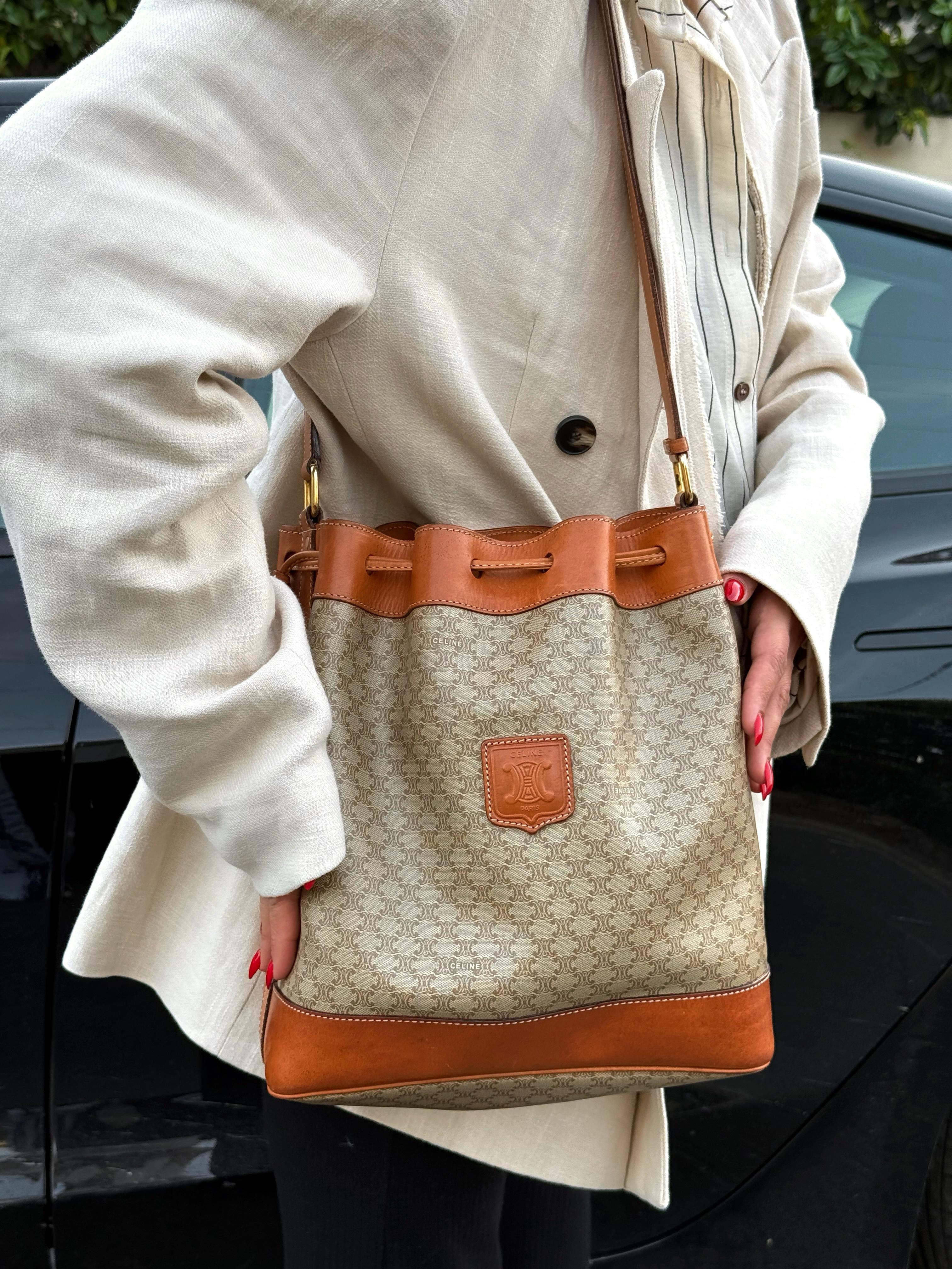 Celine Bucket Shoulder bag