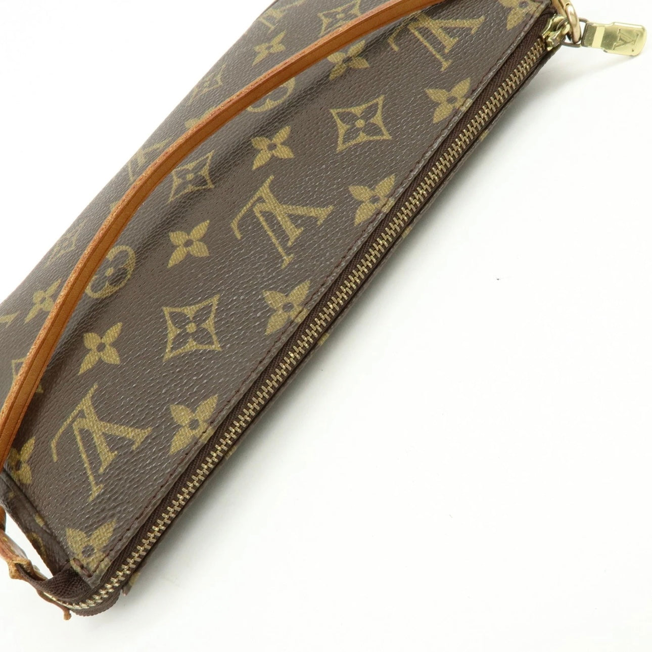 Louis Vuitton Pochette Accessories