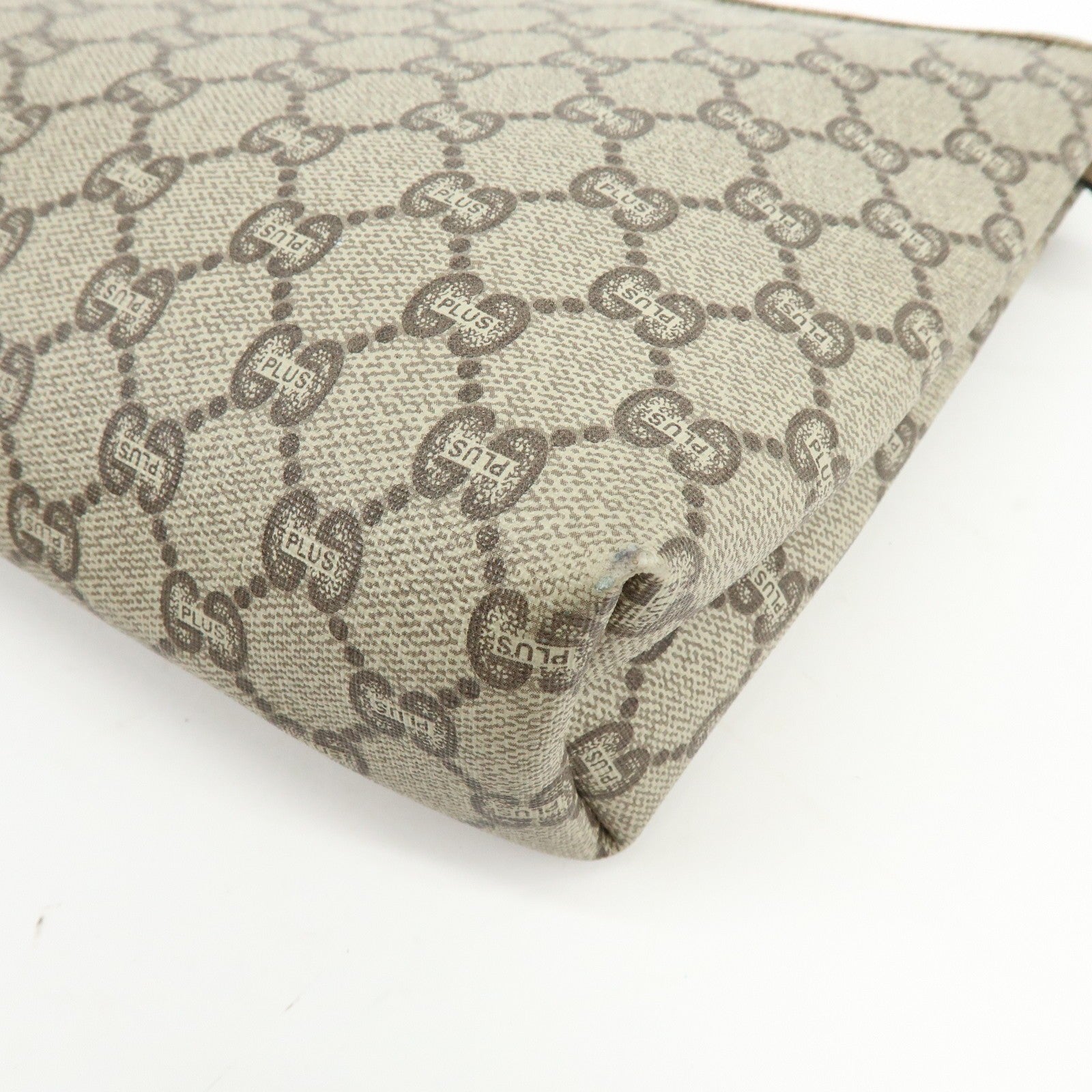 Gucci GG Plus Clutch Bag - Beige, Leather