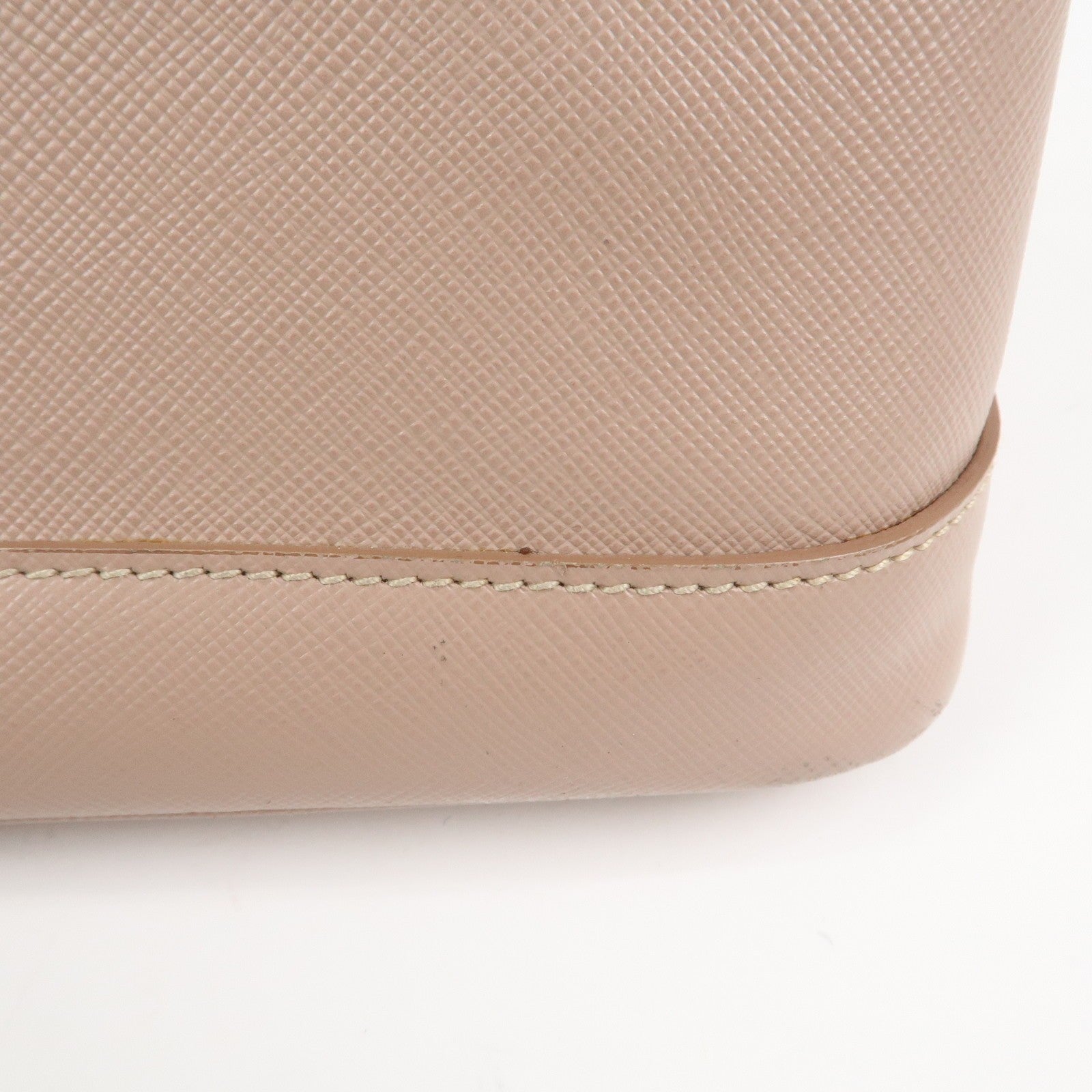 Prada Hand Bag - Pink, Saffiano Leather