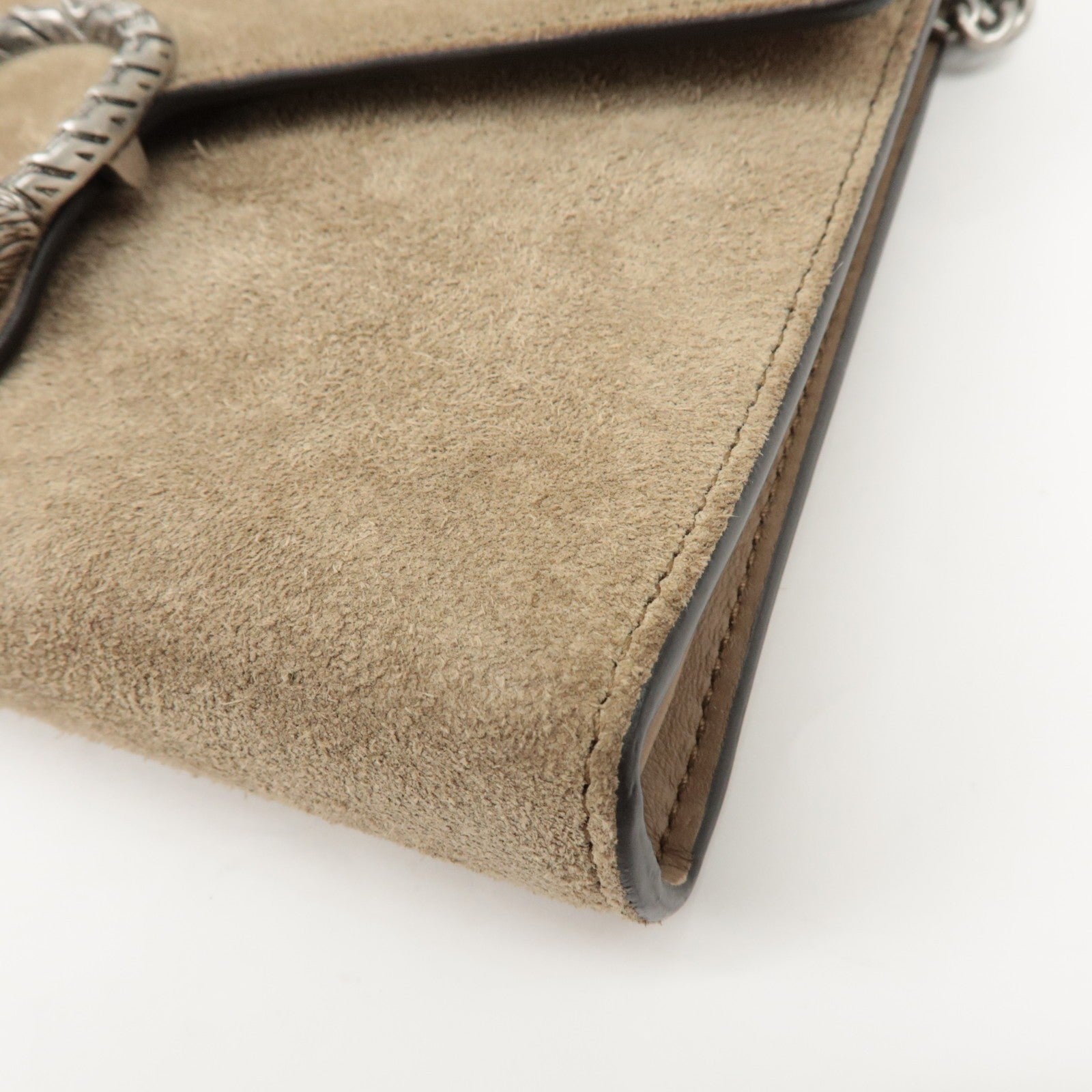 GUCCI Dionysus Suede Chain Shoulder Bag
 - Beige, Suede