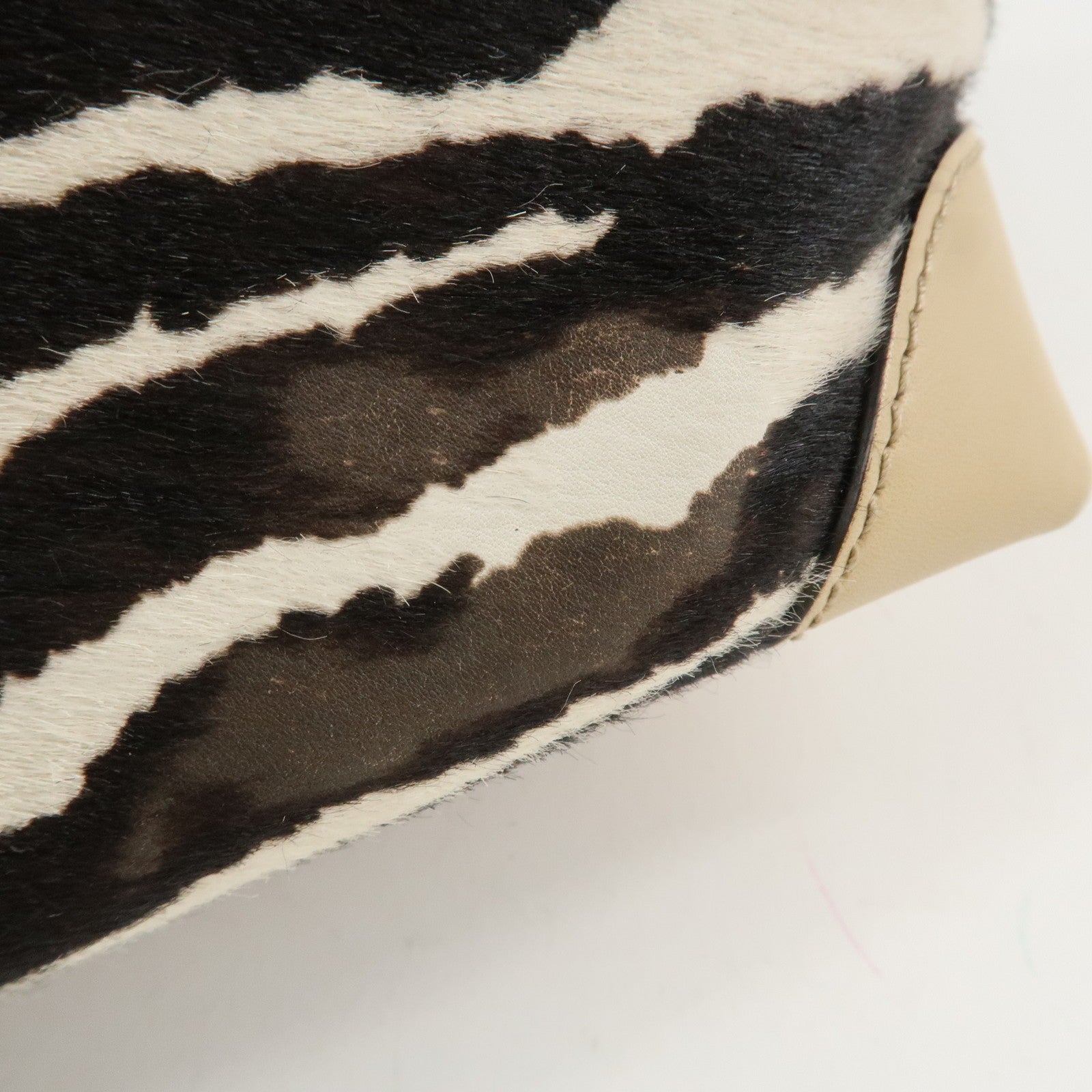 Gucci Tote Bag - Beige, Black, Haraco Leather