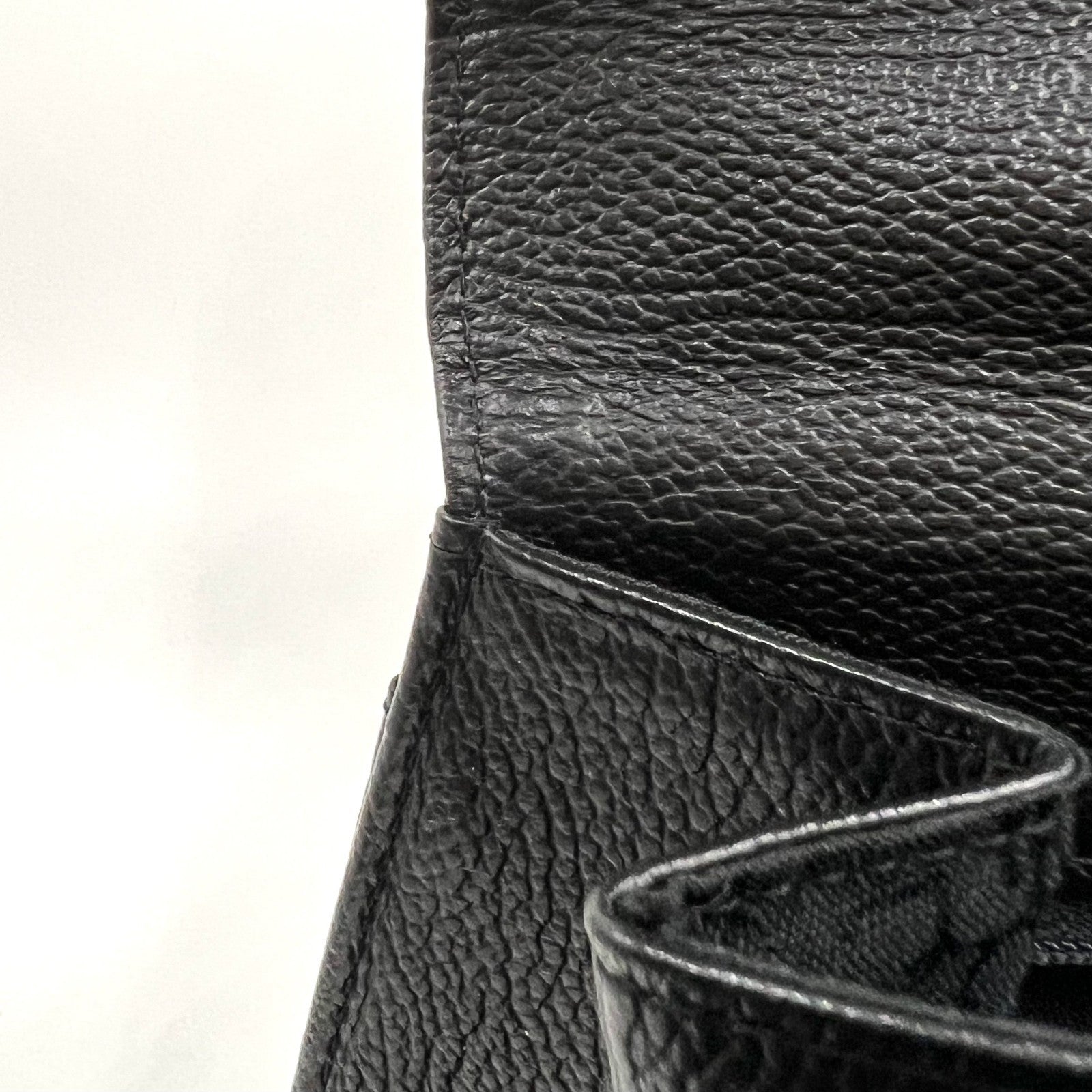 Saint Laurent Yves Saint Laurent Top Hand Bag - Black, Leather 