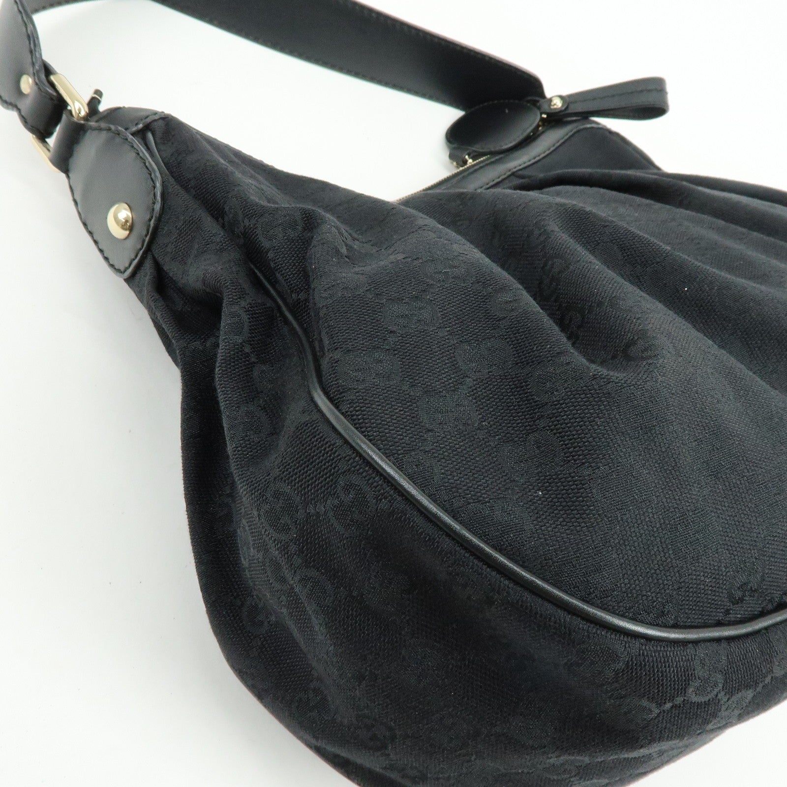 GUCCI Sukey GG Canvas Leather Shoulder Bag Black