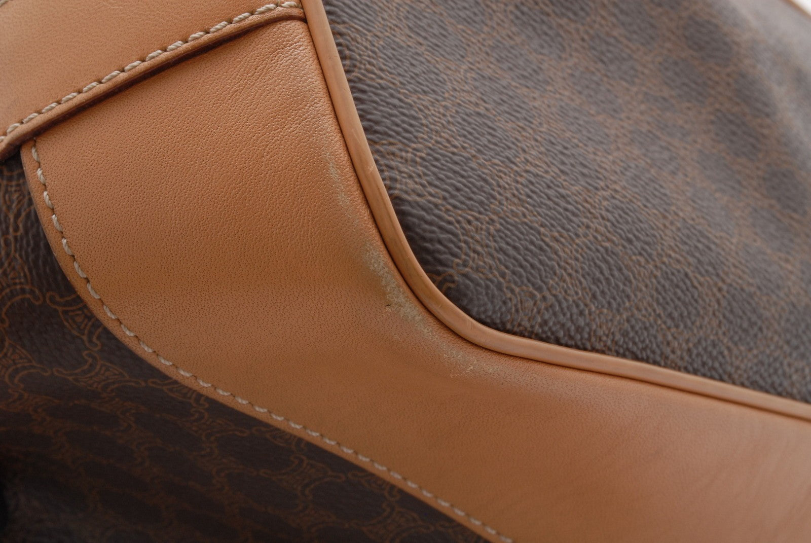 Celine Macadam Drawstring Bucket Shoulder Bag - Brown, PVC Leather מגיע עם הארנק!