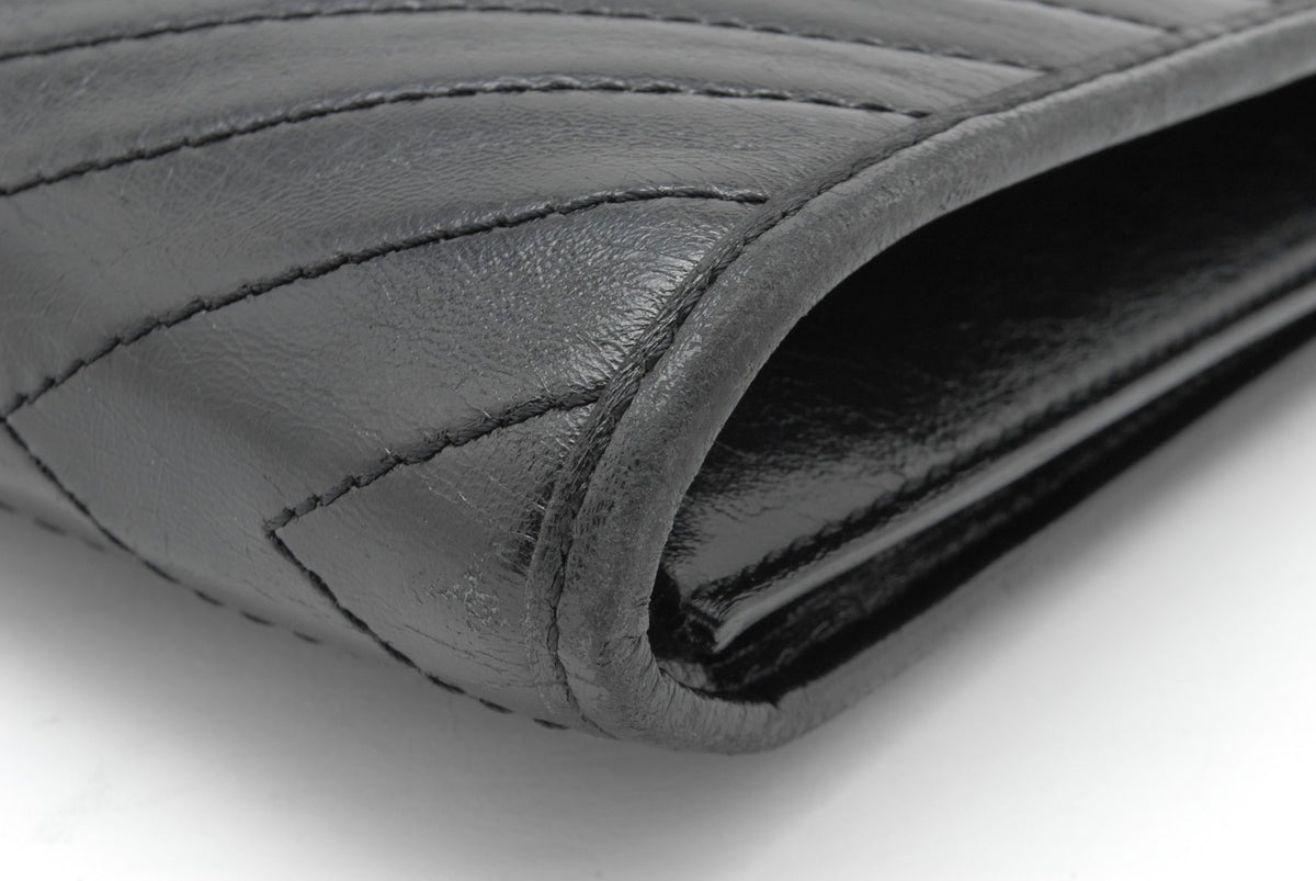 Saint Laurent Yves Saint Laurent Clutch Bag - Black, Leather