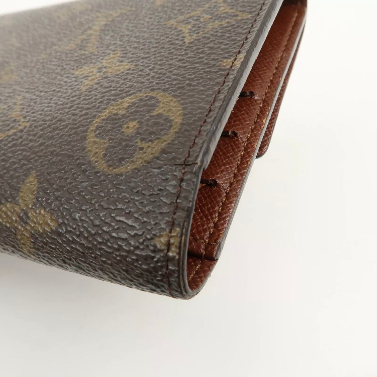 Louis Vuitton Monogram Porte Tresor International Wallet