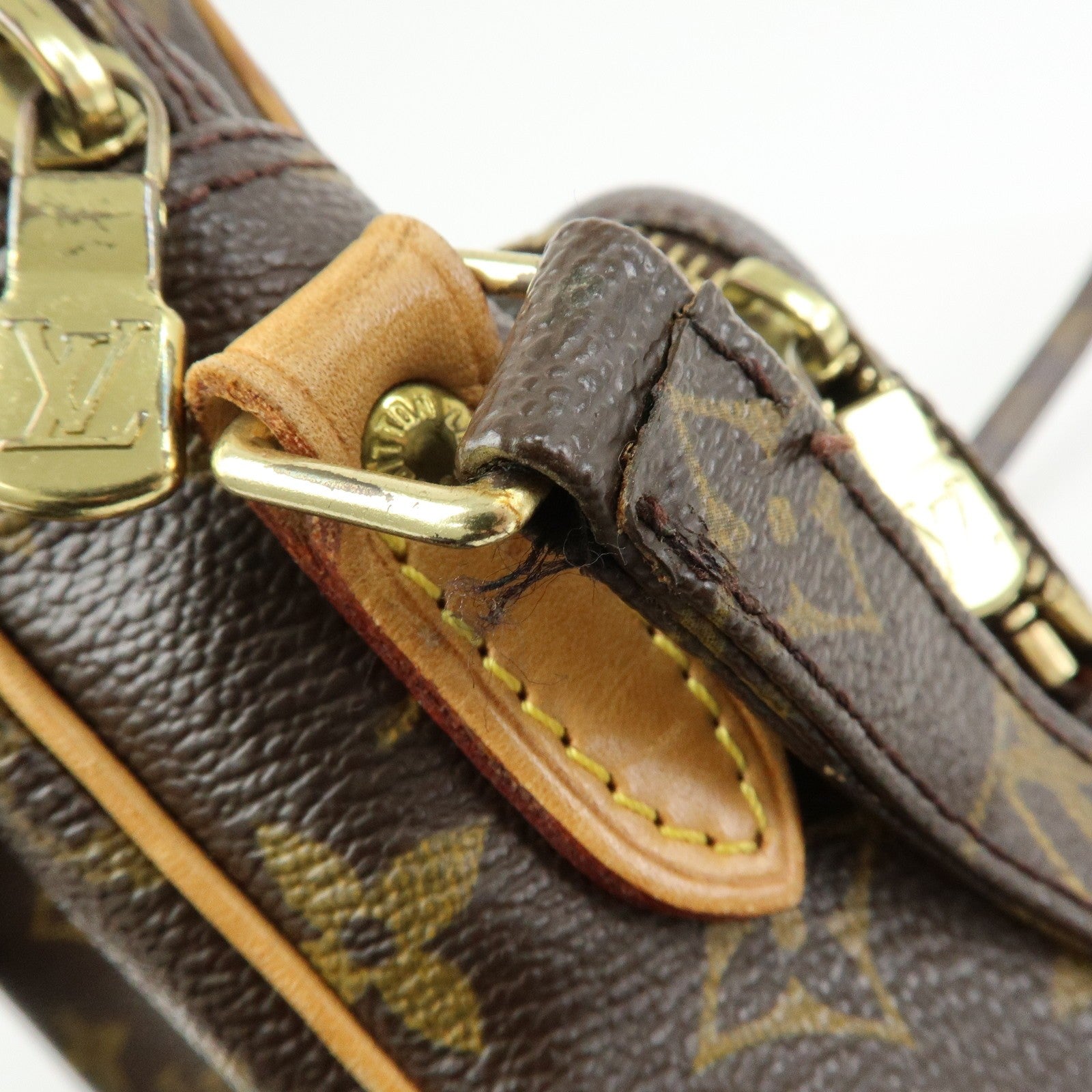 Louis Vuitton Shoulder Bag - Brown, Canvas