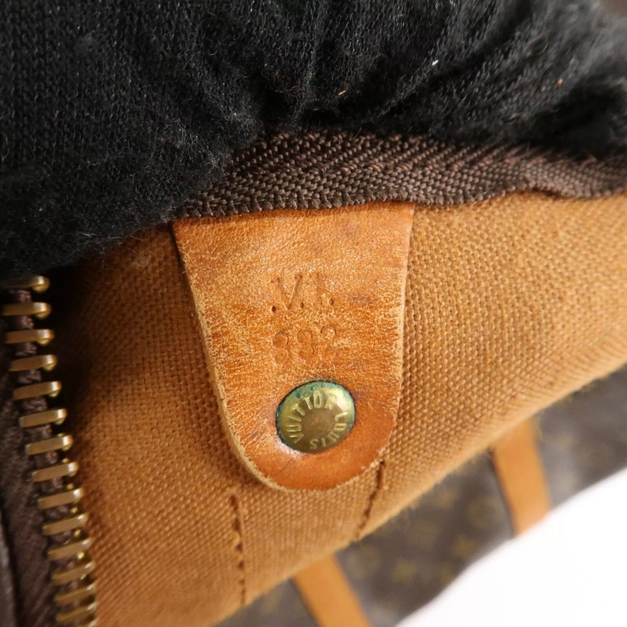 Louis Vuitton KeepAll Bandouliere 55 Boston Bag