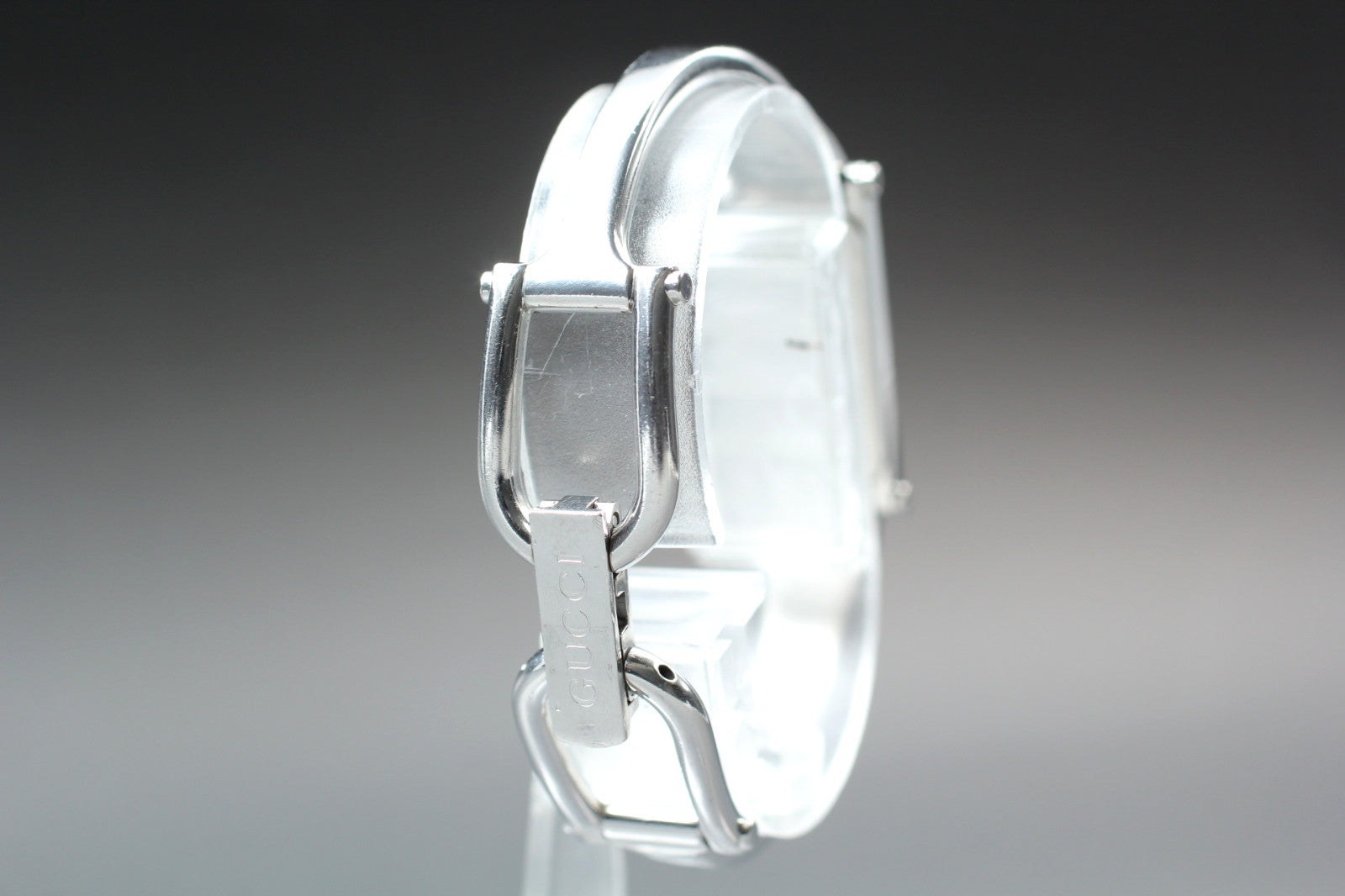 Gucci 1500L Watch - Silver, Stainless Steel