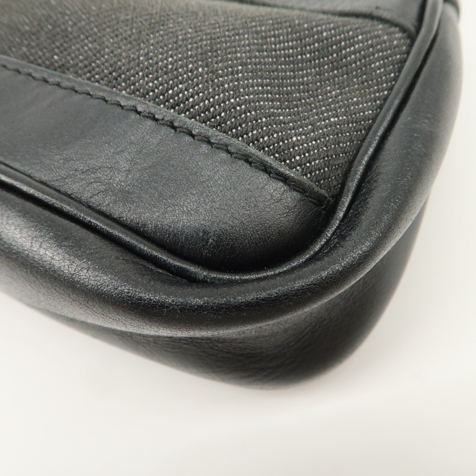 Gucci Sherry Accessory Pouch - Black, Canvas, Leather 