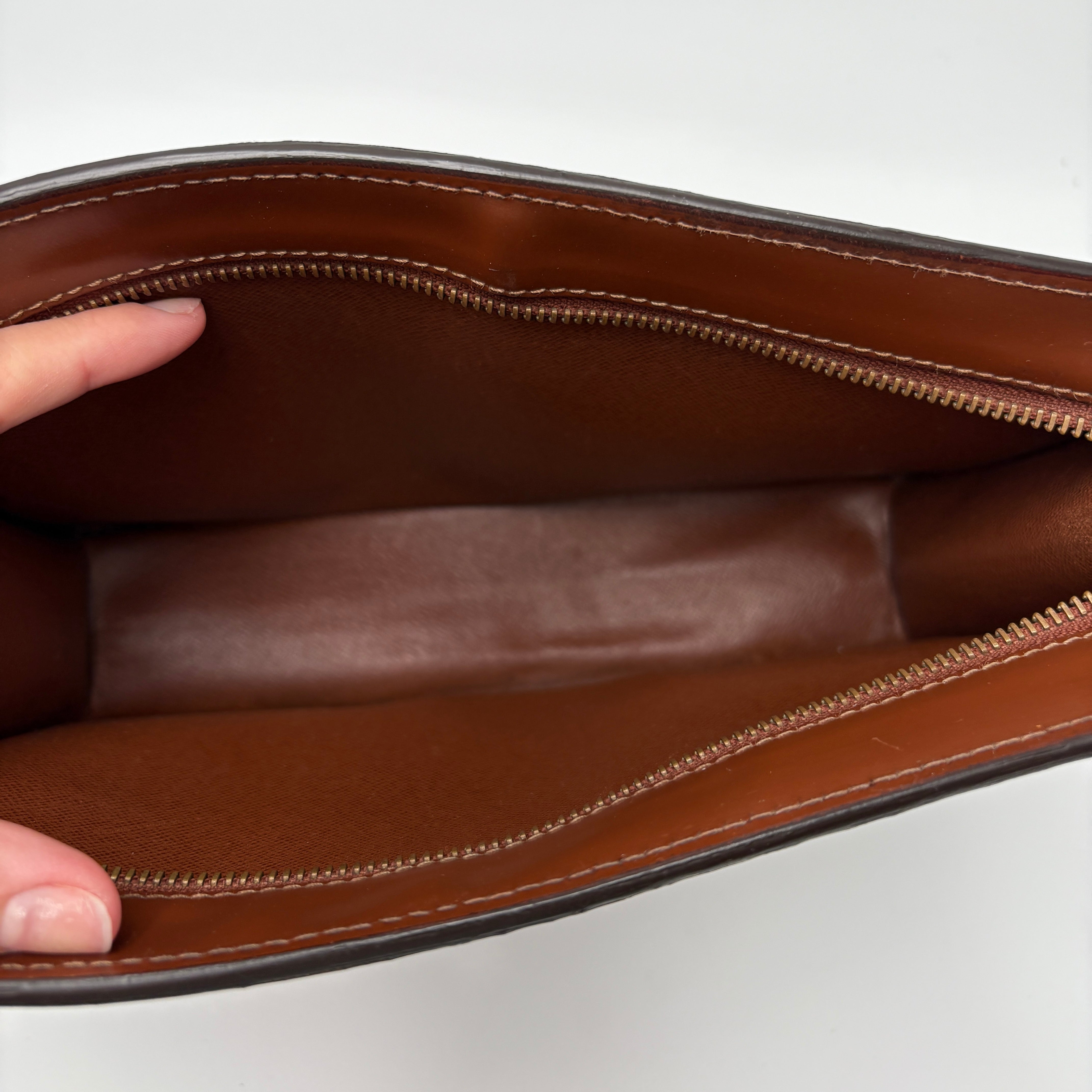 Louis Vuitton Homme clutch