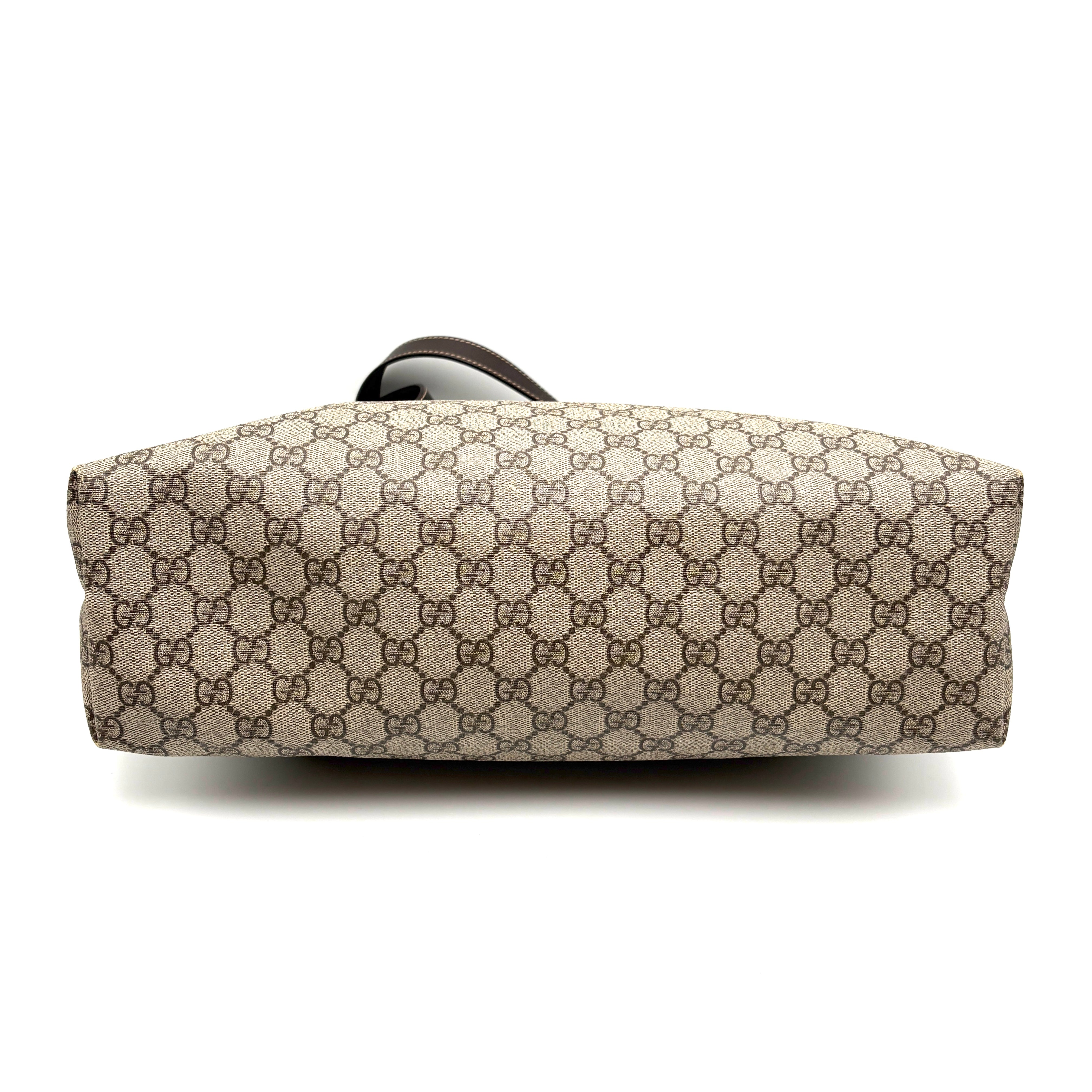 Gucci GG Supreme
