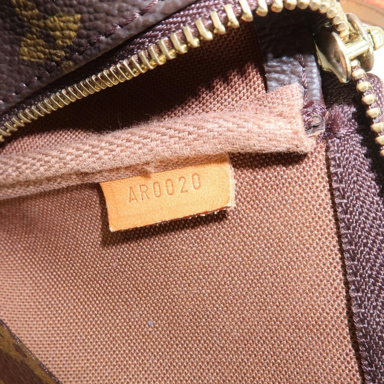 Louis Vuitton Pochette Accessories