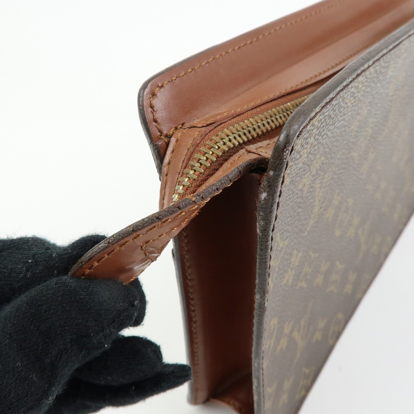 Louis Vuitton Monogram Pochette Homme Clutch Bag - Monogram, Canvas, Leather