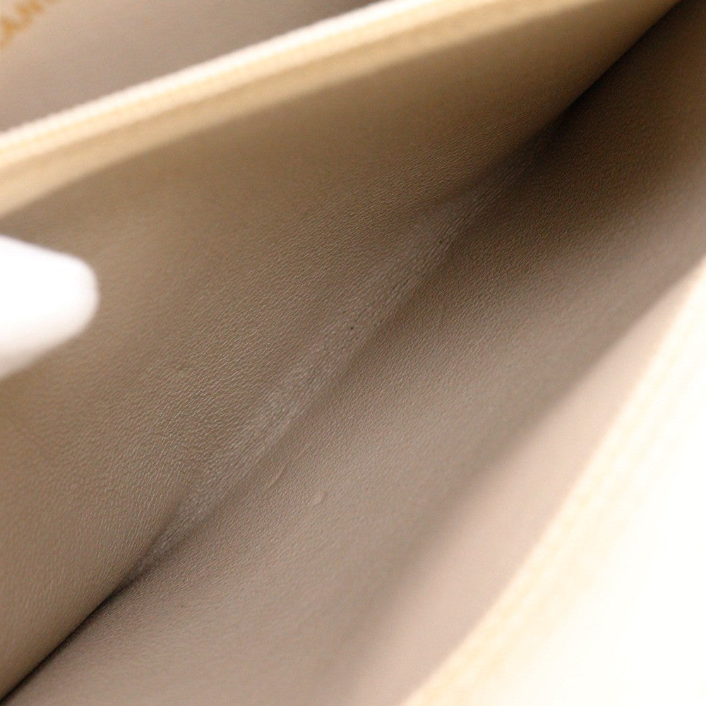 Chanel ChainShoulder Shoulder Bag - Off White, Calfskin