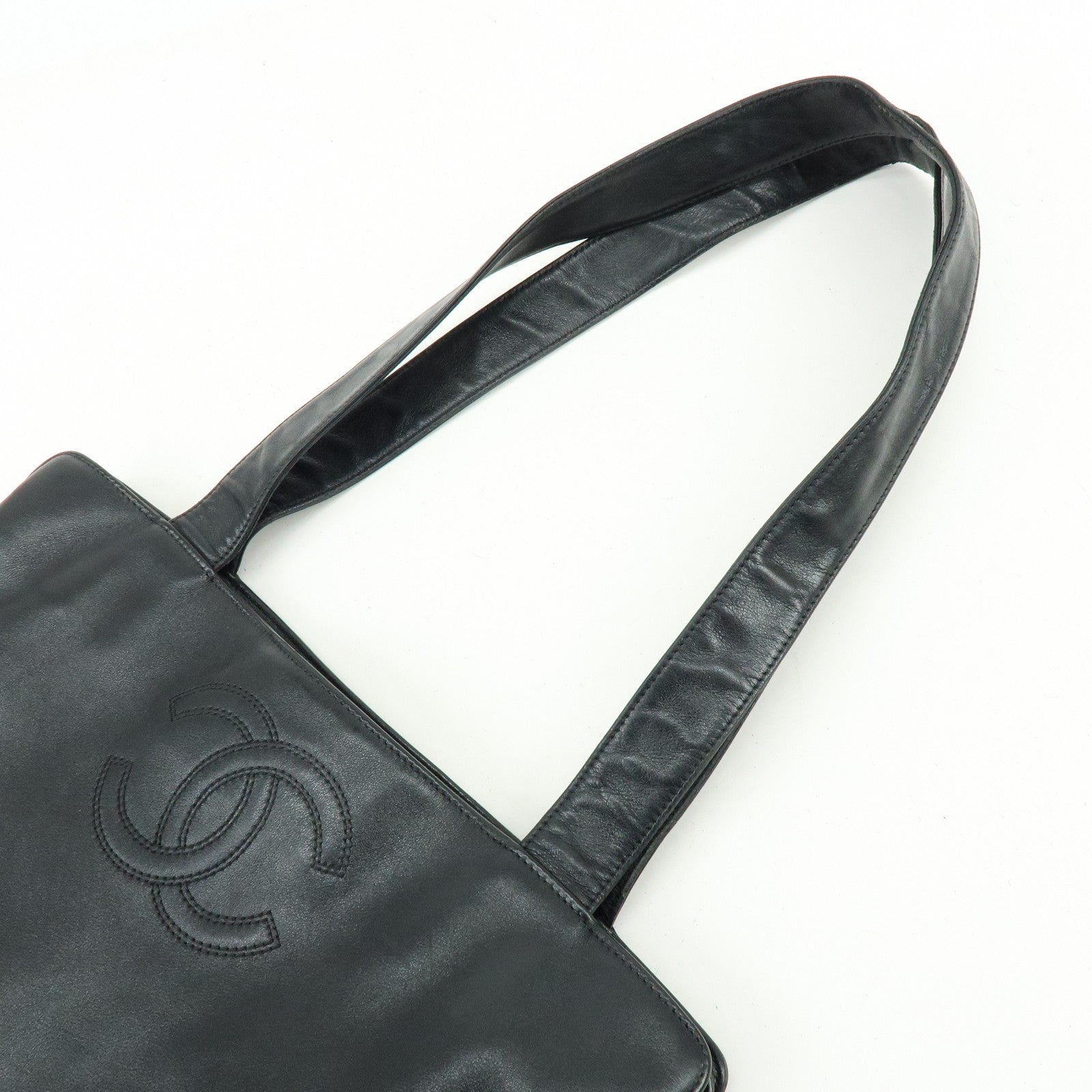 Chanel Calf Leather Tote Bag - Black, Leather