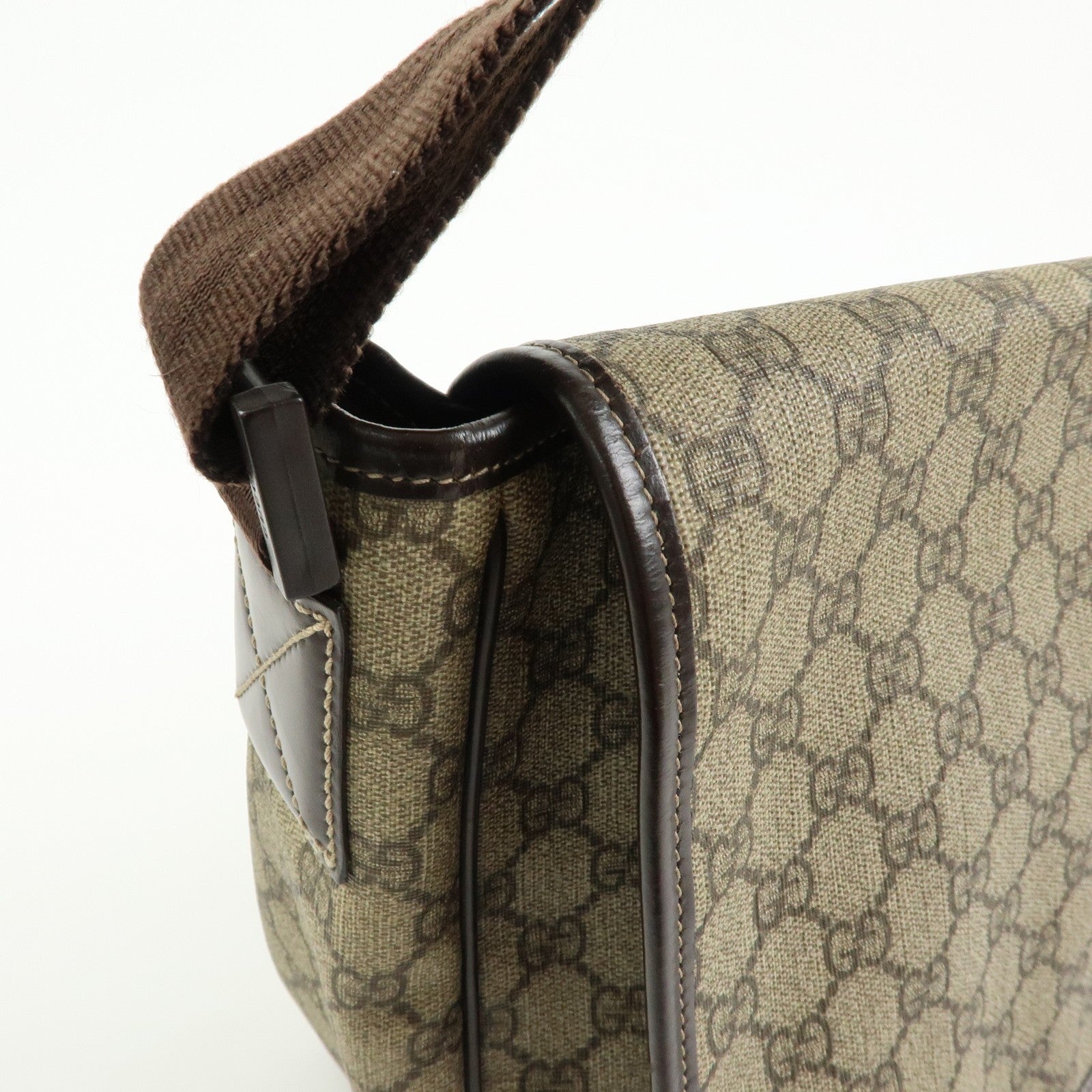 Gucci Shoulder Bag - Brown, GG Supreme, Leather