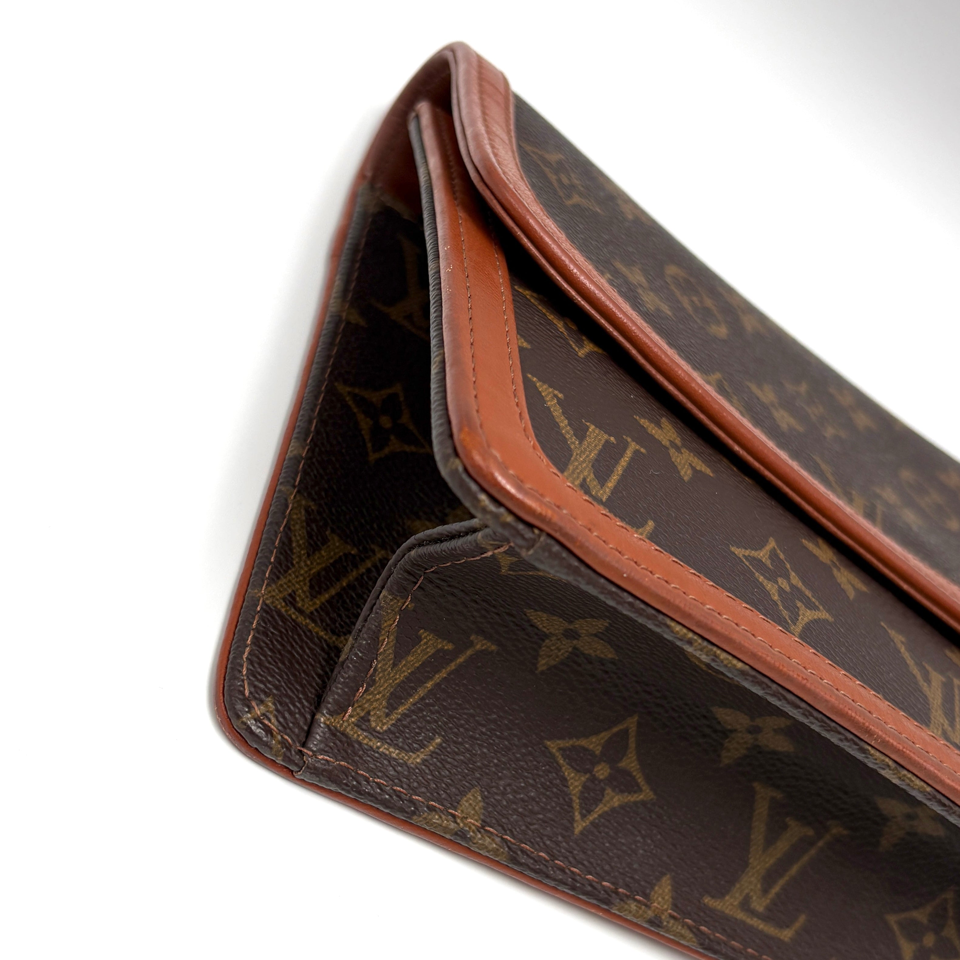 Louis Vuitton Pochette Dame GM