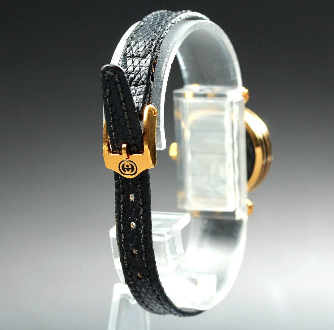 Gucci 2000L Wristwatch - Black, Leather 