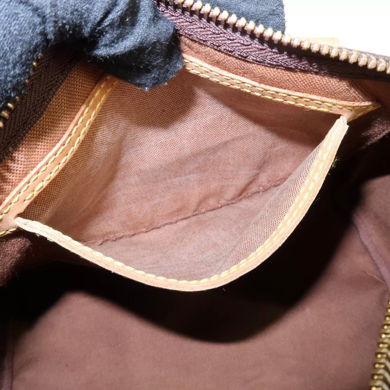 Louis Vuitton Speedy 25