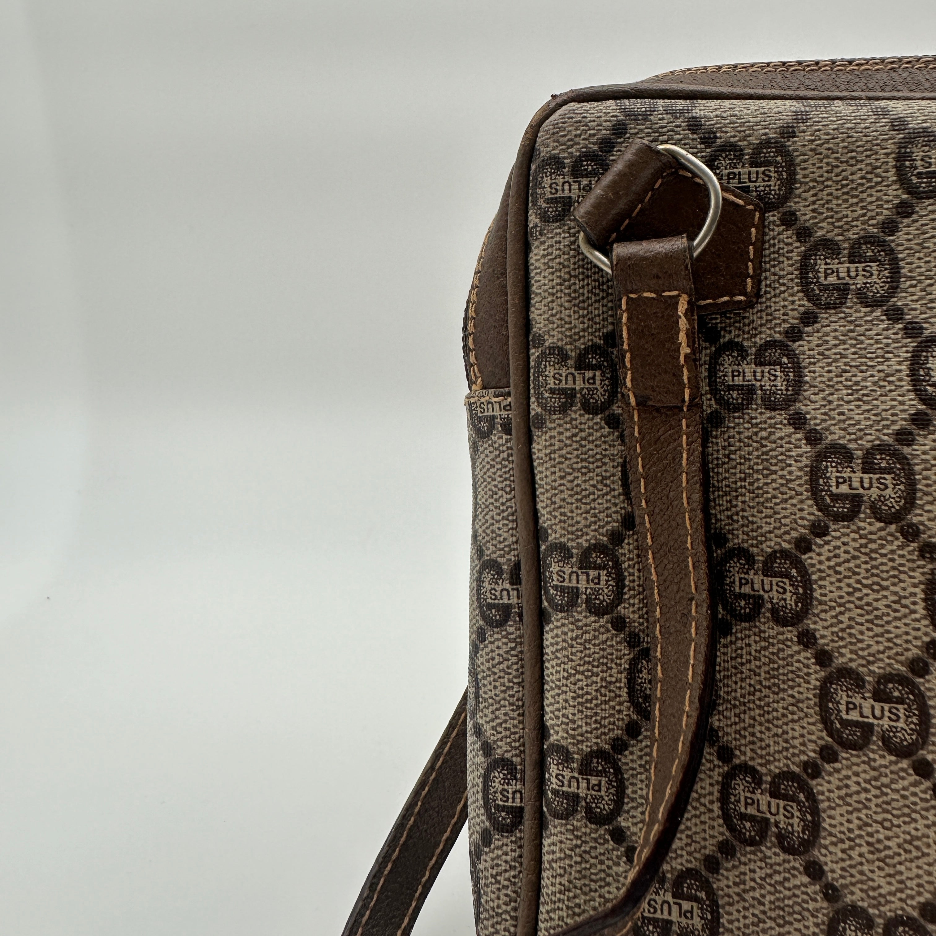 Vintage clutch