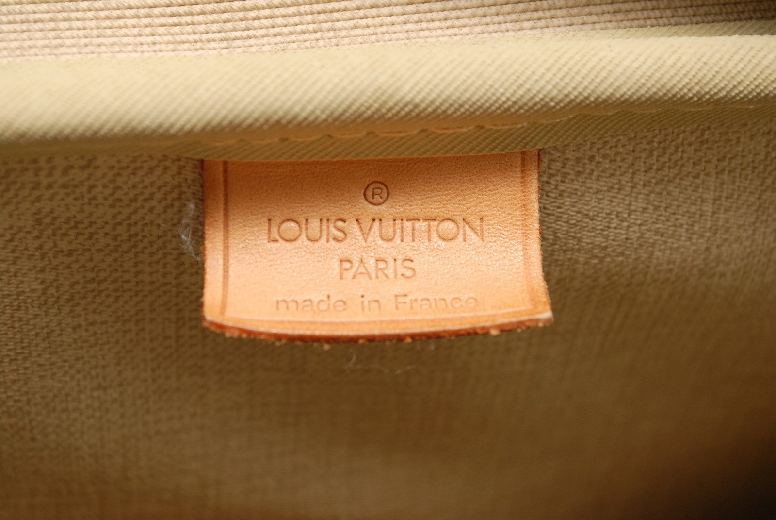 Louis Vuitton Deauville Hand Bag - Brown, Leather- מגיע עם המנעול!