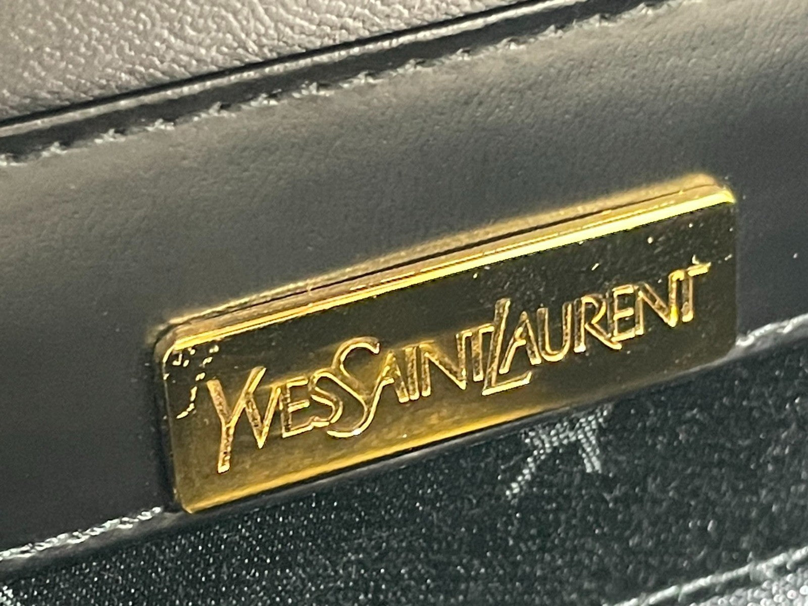 Saint Laurent Leather Handbag - Black, Leather