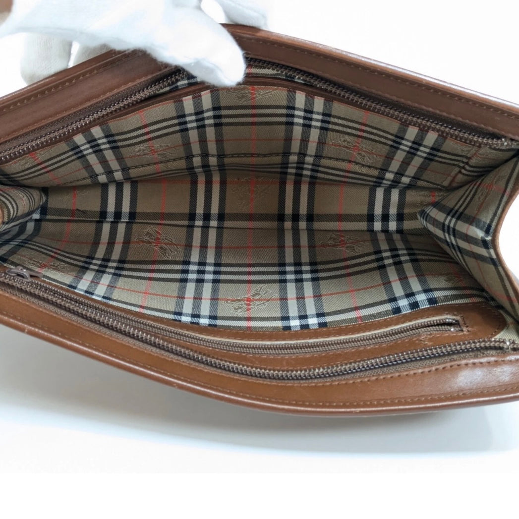Burberrys Vintage Clutch Bag- Brown leather