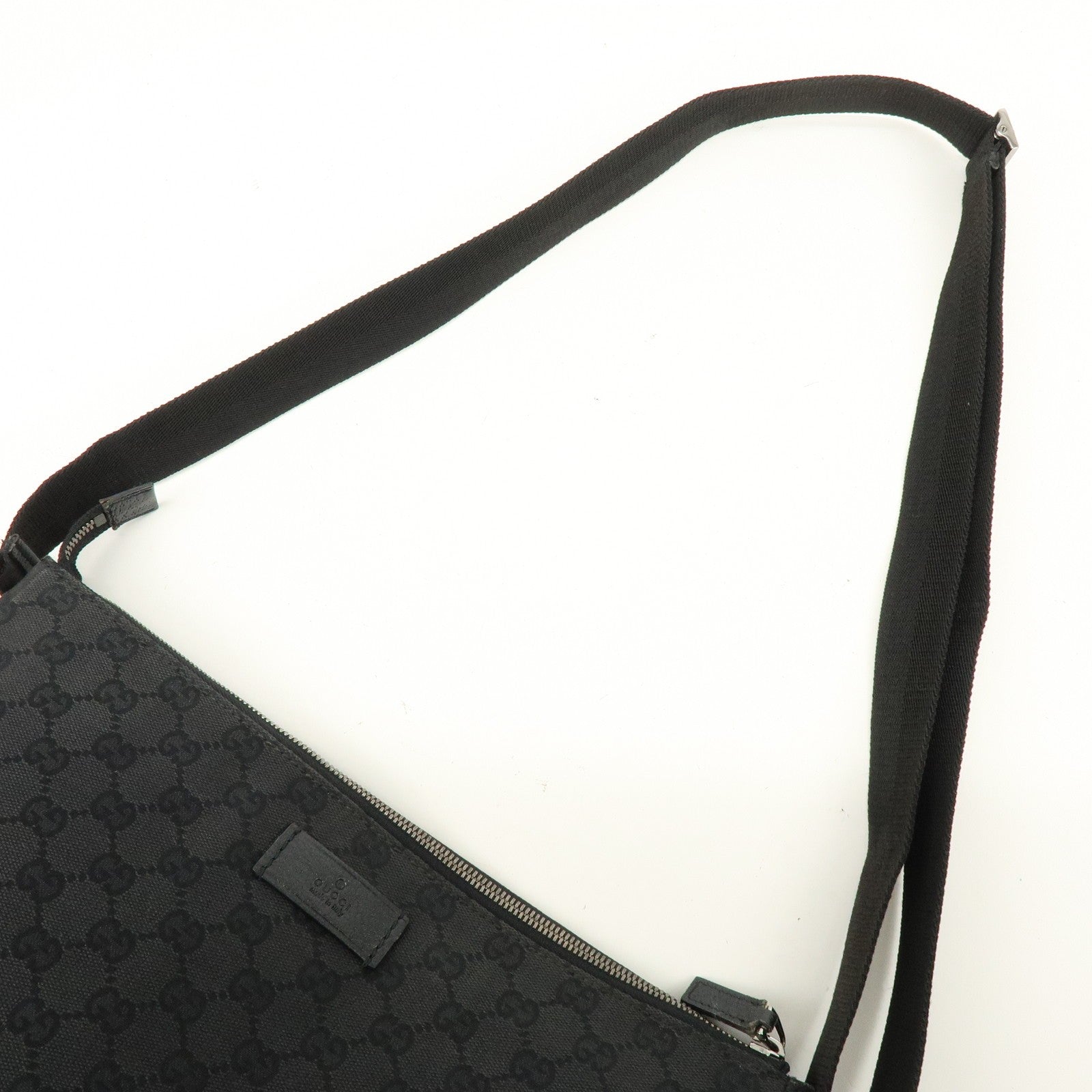 Gucci 110054 Shoulder Bag - Black, GG Canvas, Leather 