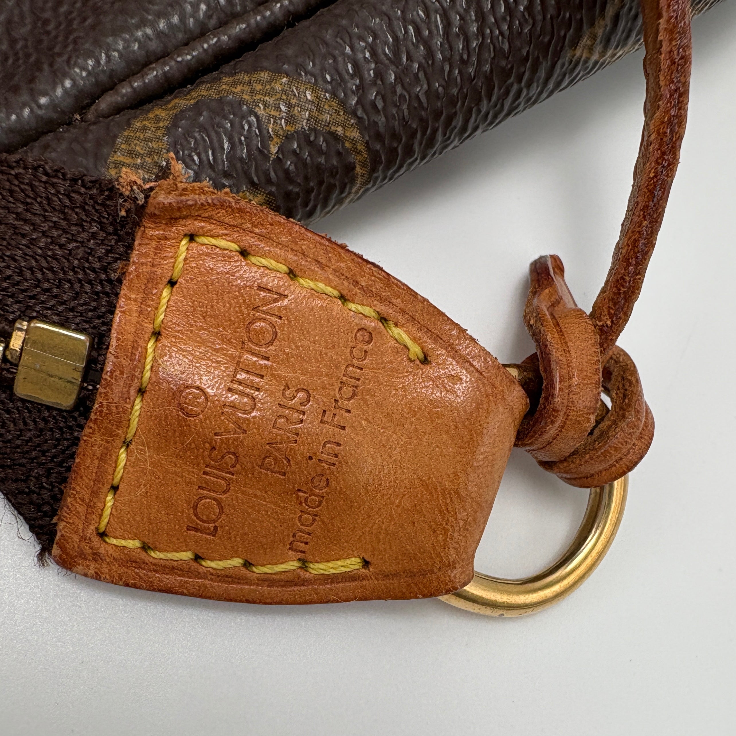 Louis Vuitton Pochette accessories