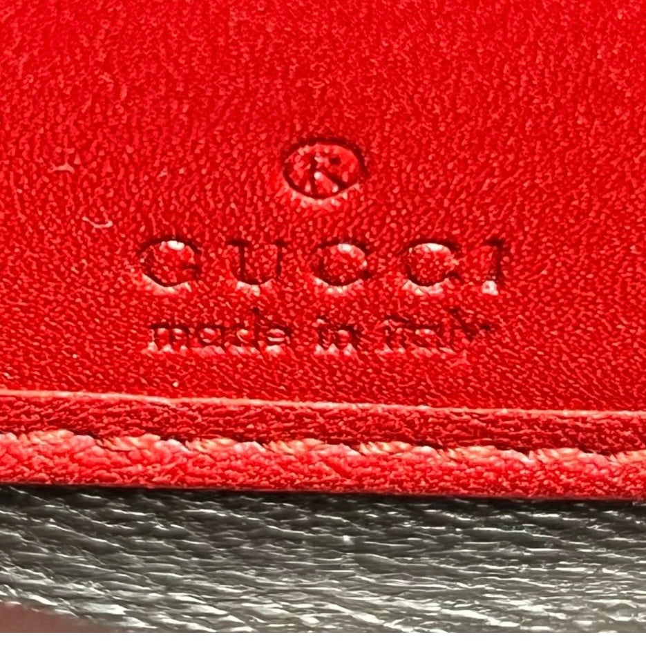Gucci wallet ribbon microGG enamel Red
