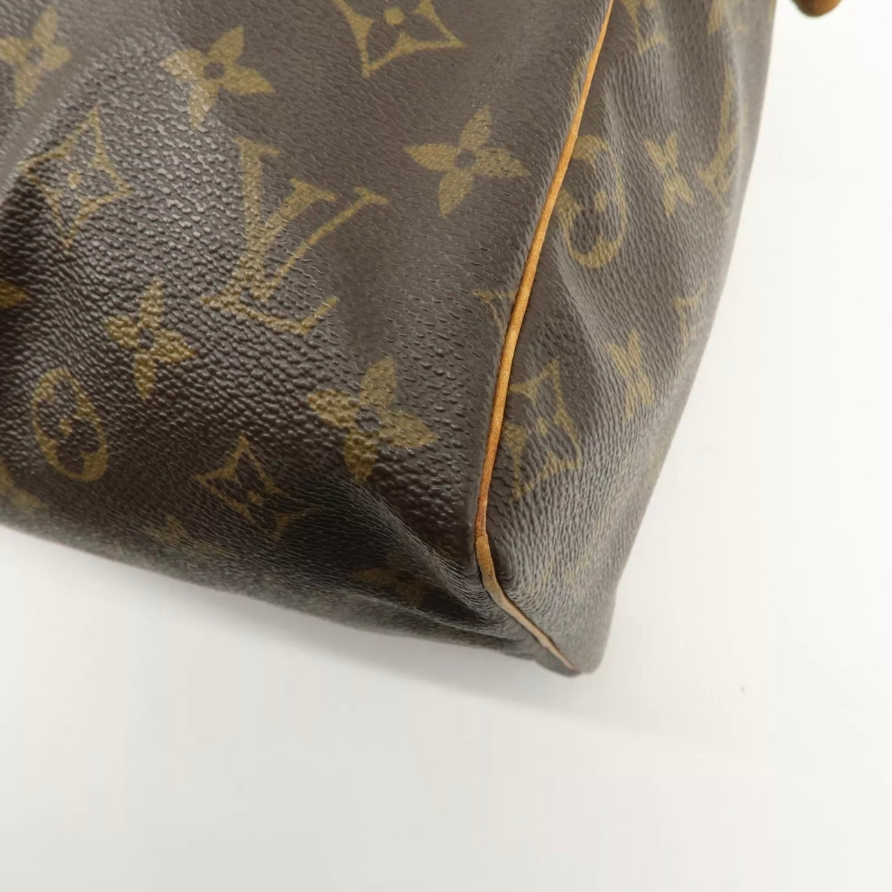Louis Vuitton Speedy 30 Hand Bag