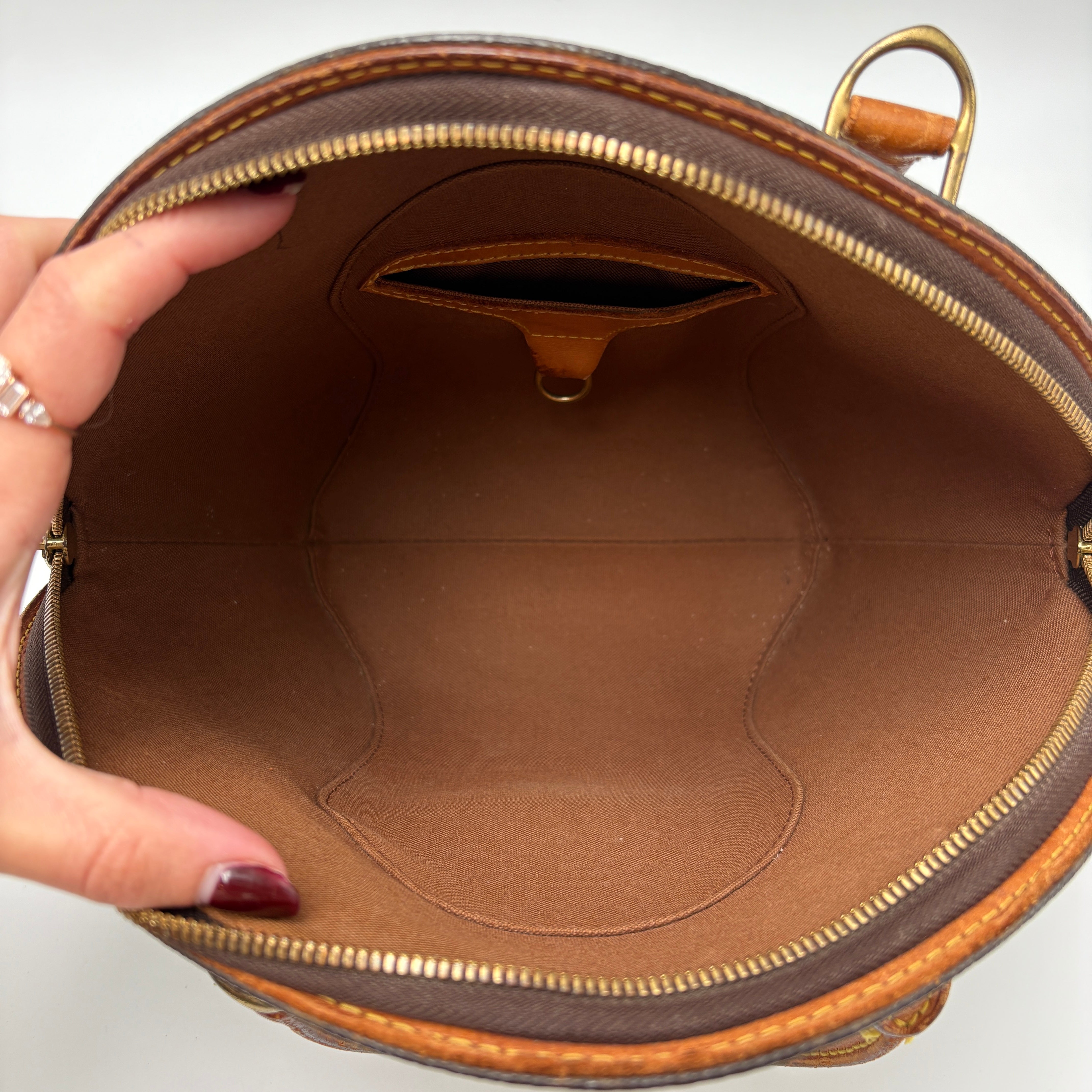Louis Vuitton Ellipse PM Hand Bag