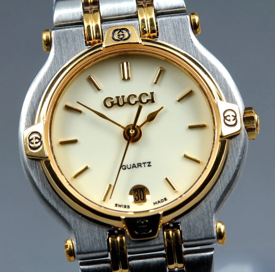 Gucci 9000L Wristwatch - White, Stainless Steel