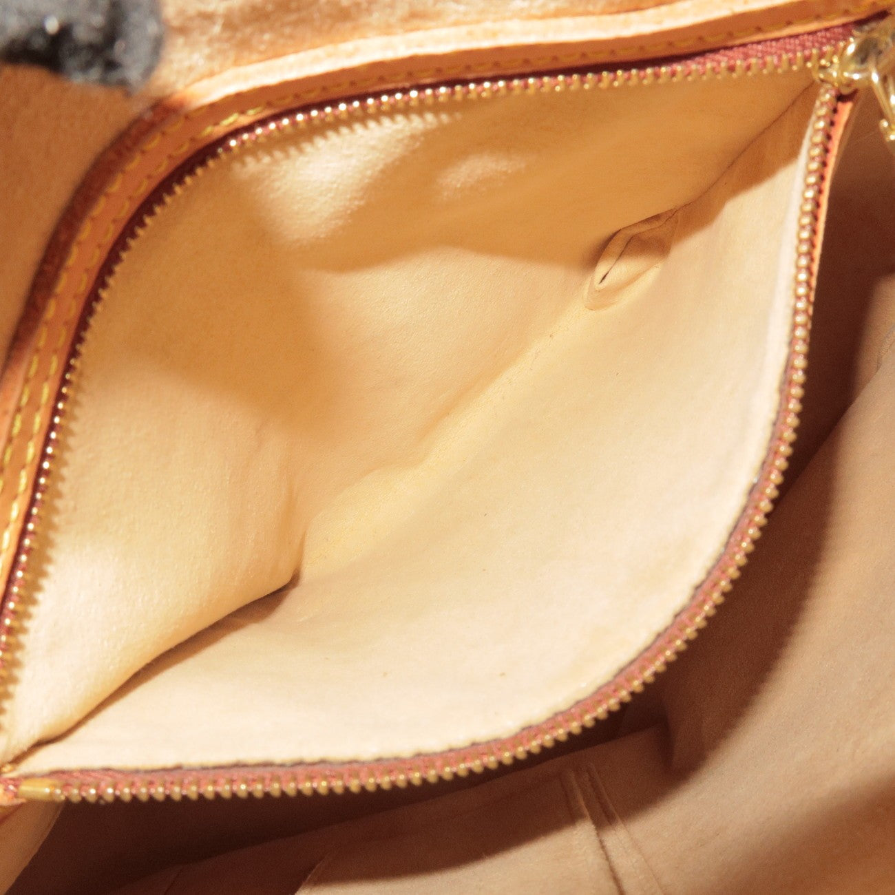 Louis Vuitton Looping GM Shoulder Bag - Brown, Canvas