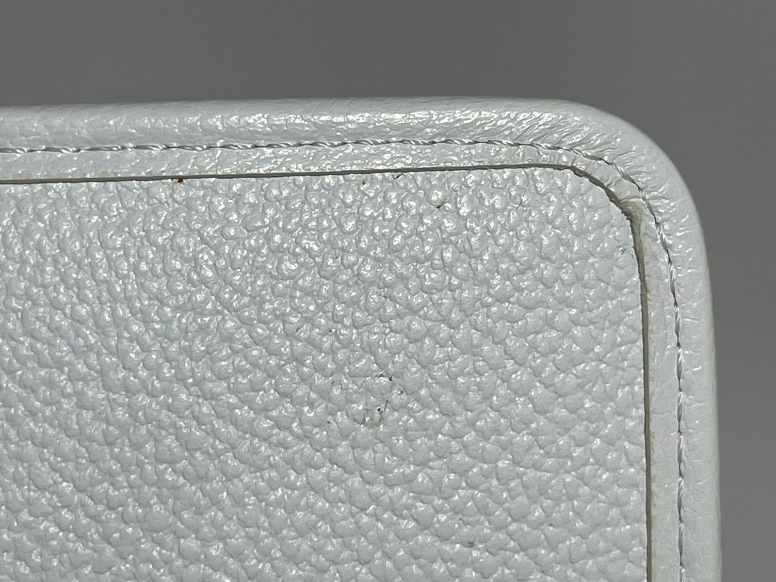 Saint Laurent YSL Shoulder Bag - Ivory, Leather 