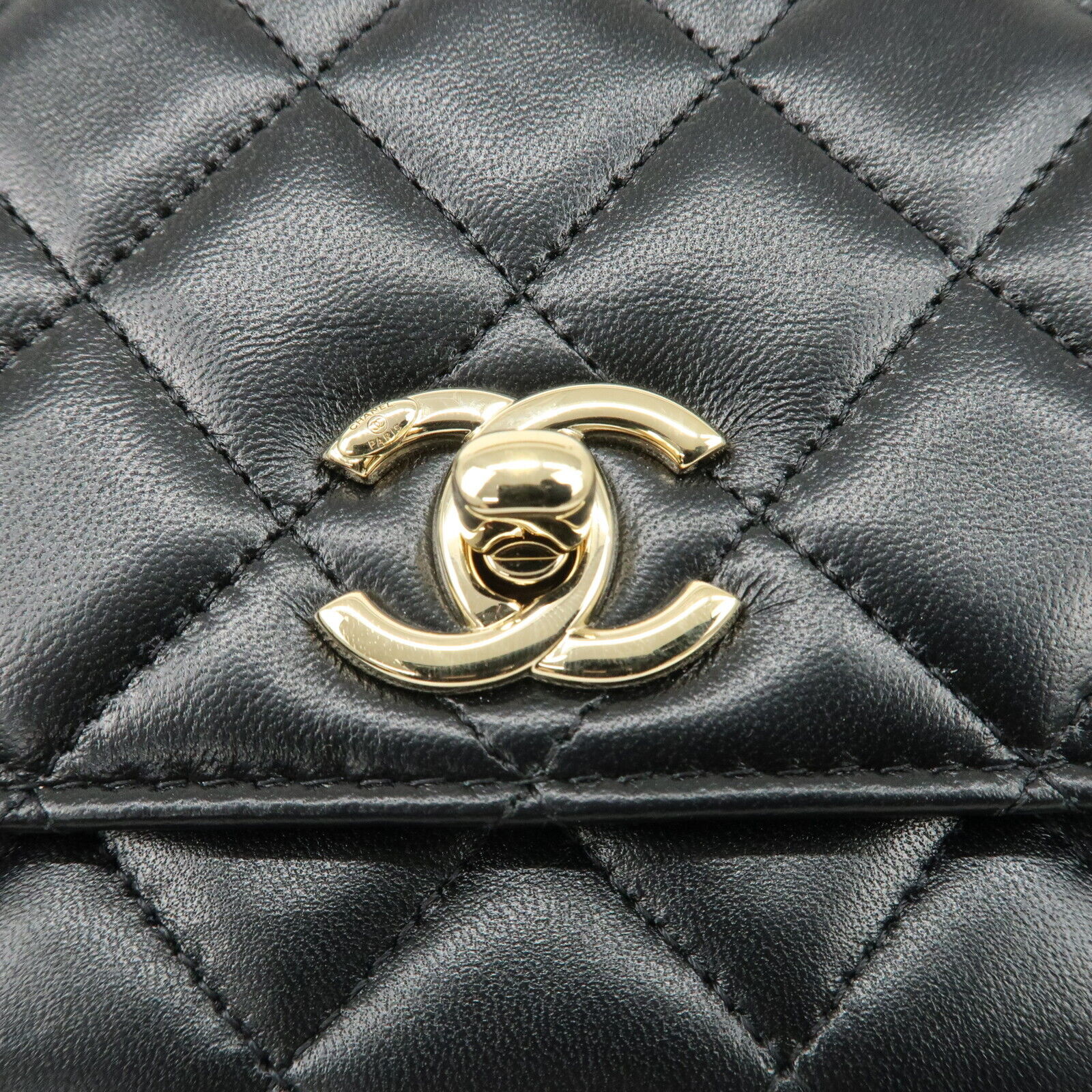 Chanel Matelasse Lamb Skin Trendy CC Chain Shoulder Bag - Black/Gold, Lamb Skin