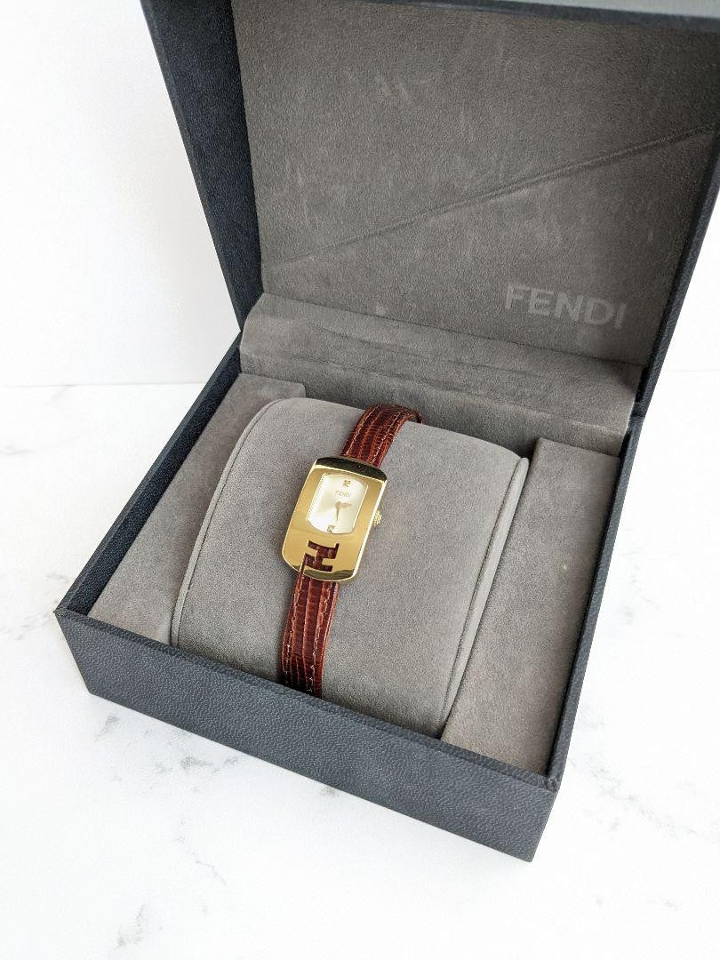 Fendi 2P Diamond Chameleon Watch - Silver, Metal