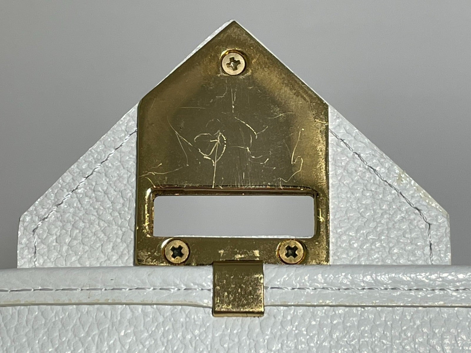 Saint Laurent YSL Shoulder Bag - Ivory, Leather 