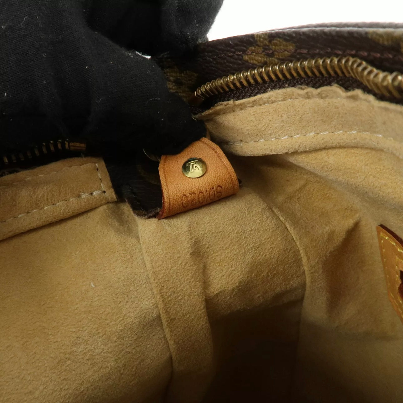 Louis Vuitton Looping GM