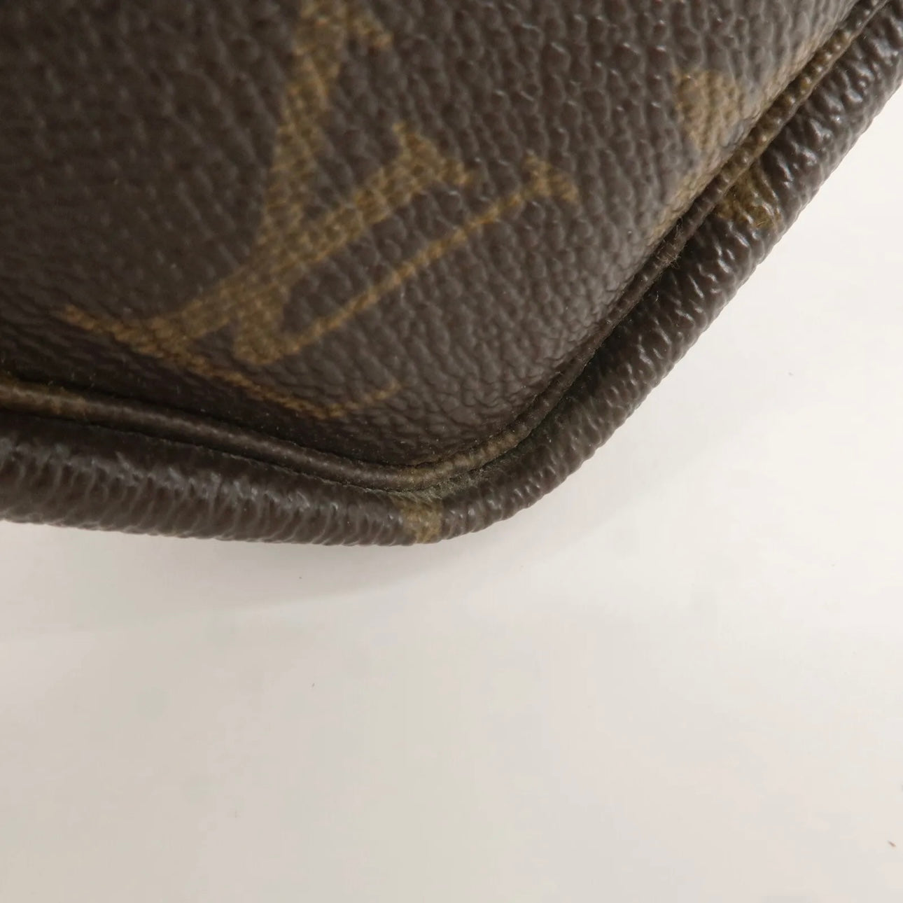 Pochette Accessoires Hand Bag