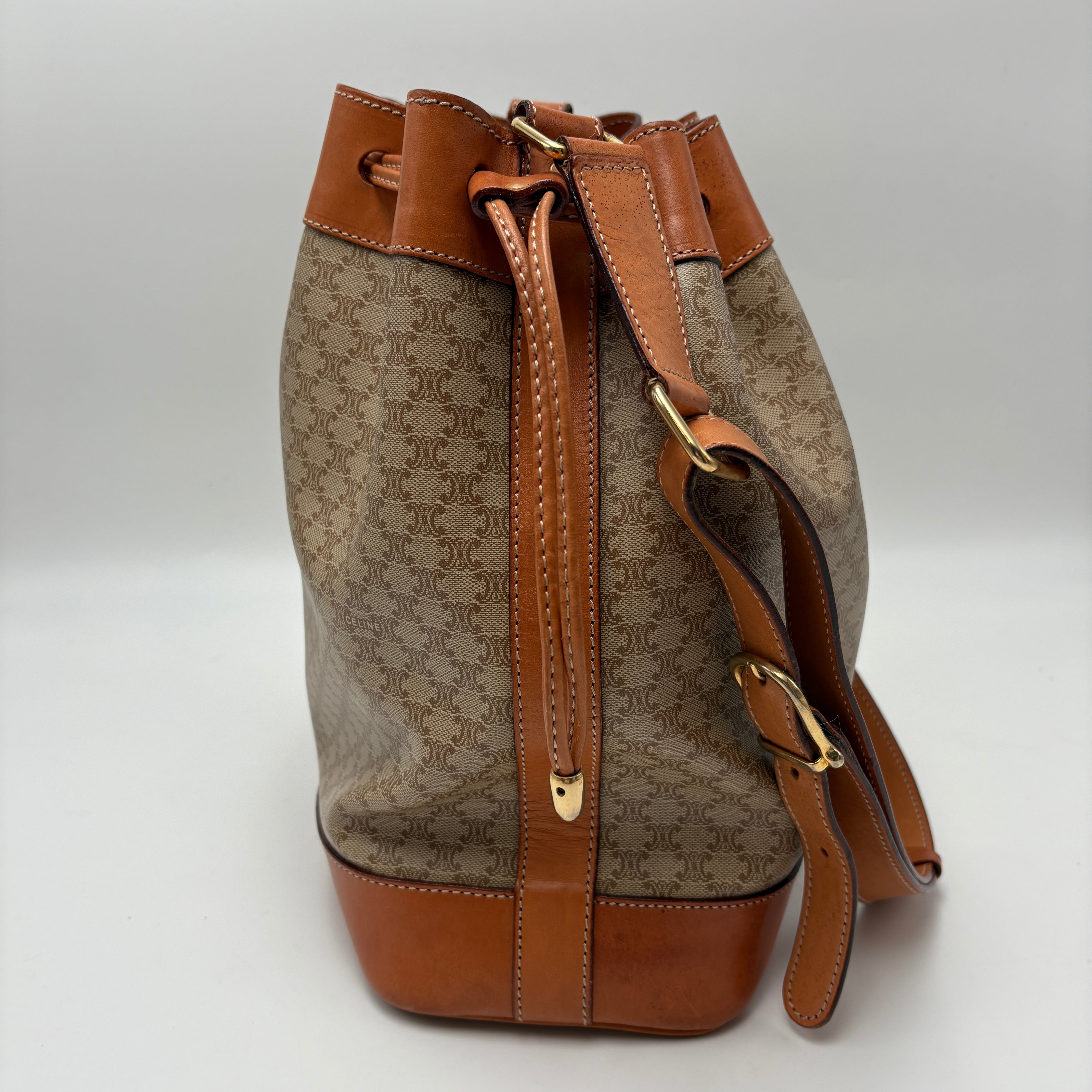 Celine Bucket Shoulder bag