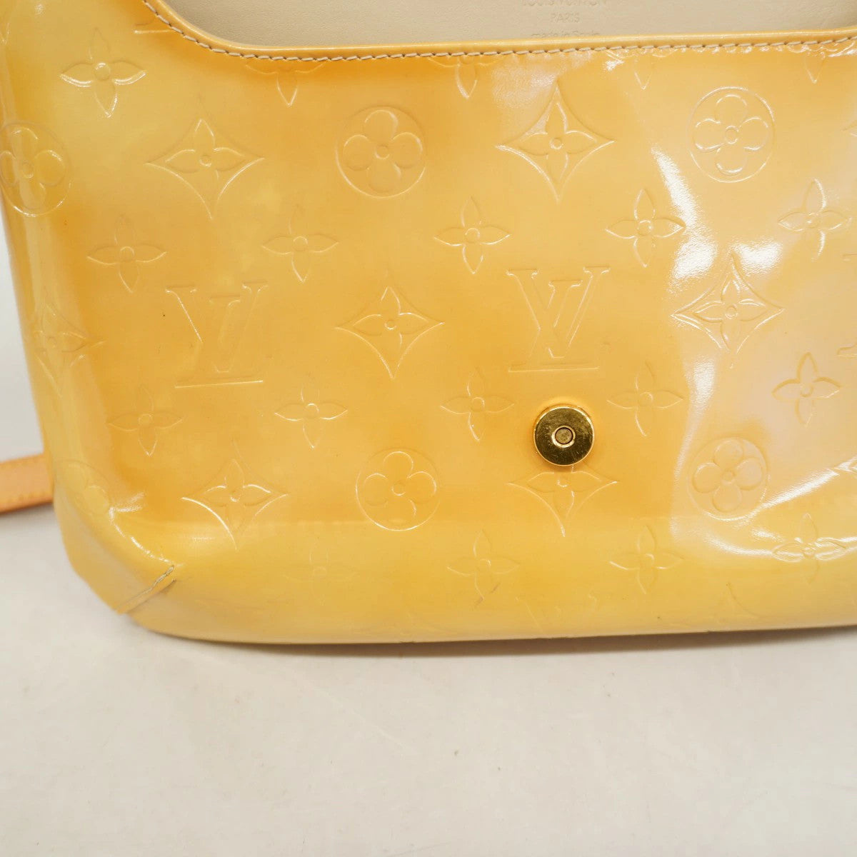 Louis Vuitton Monogram Vernis Thompson Street Bag - Gris, Patent Leather