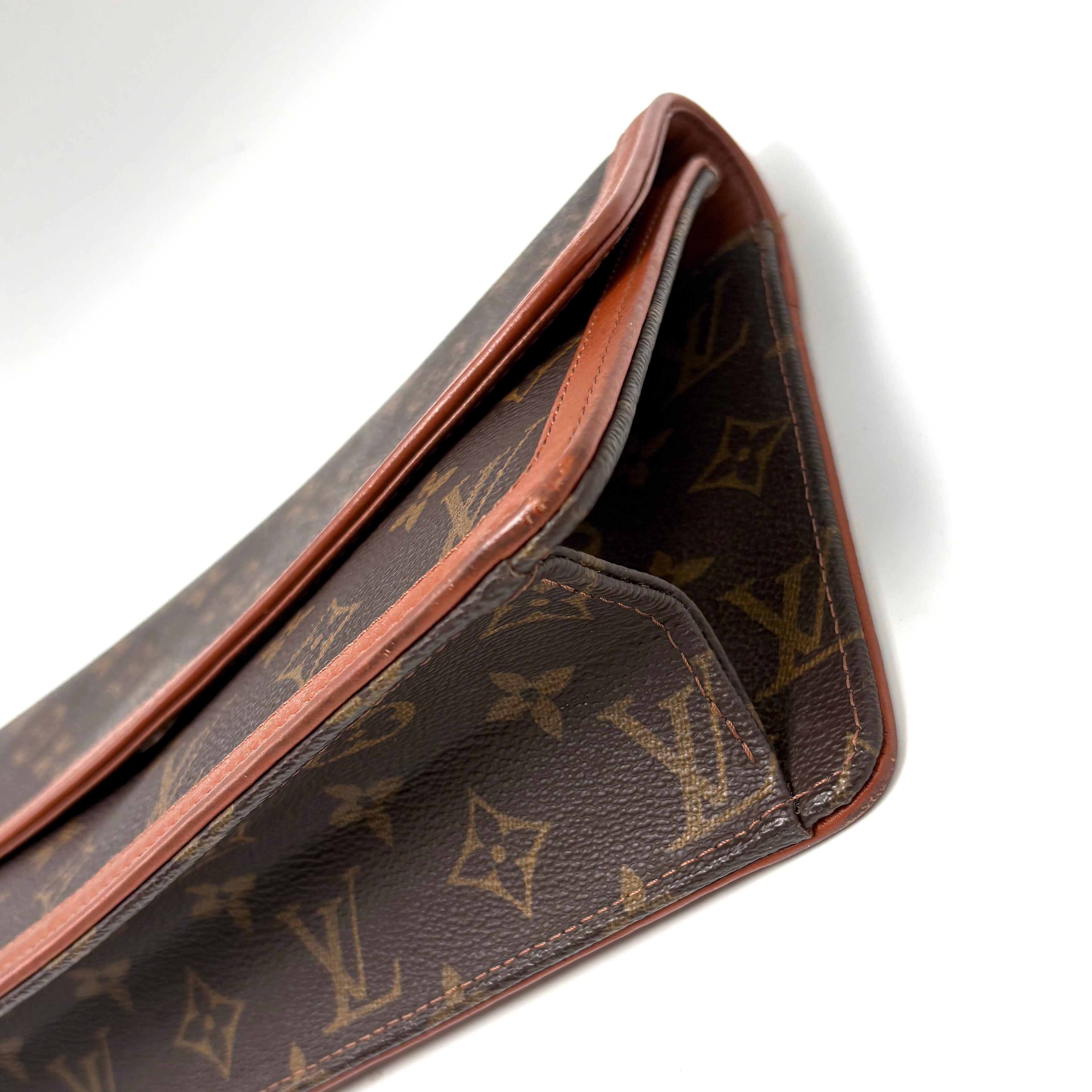 Louis Vuitton Pochette Dame GM