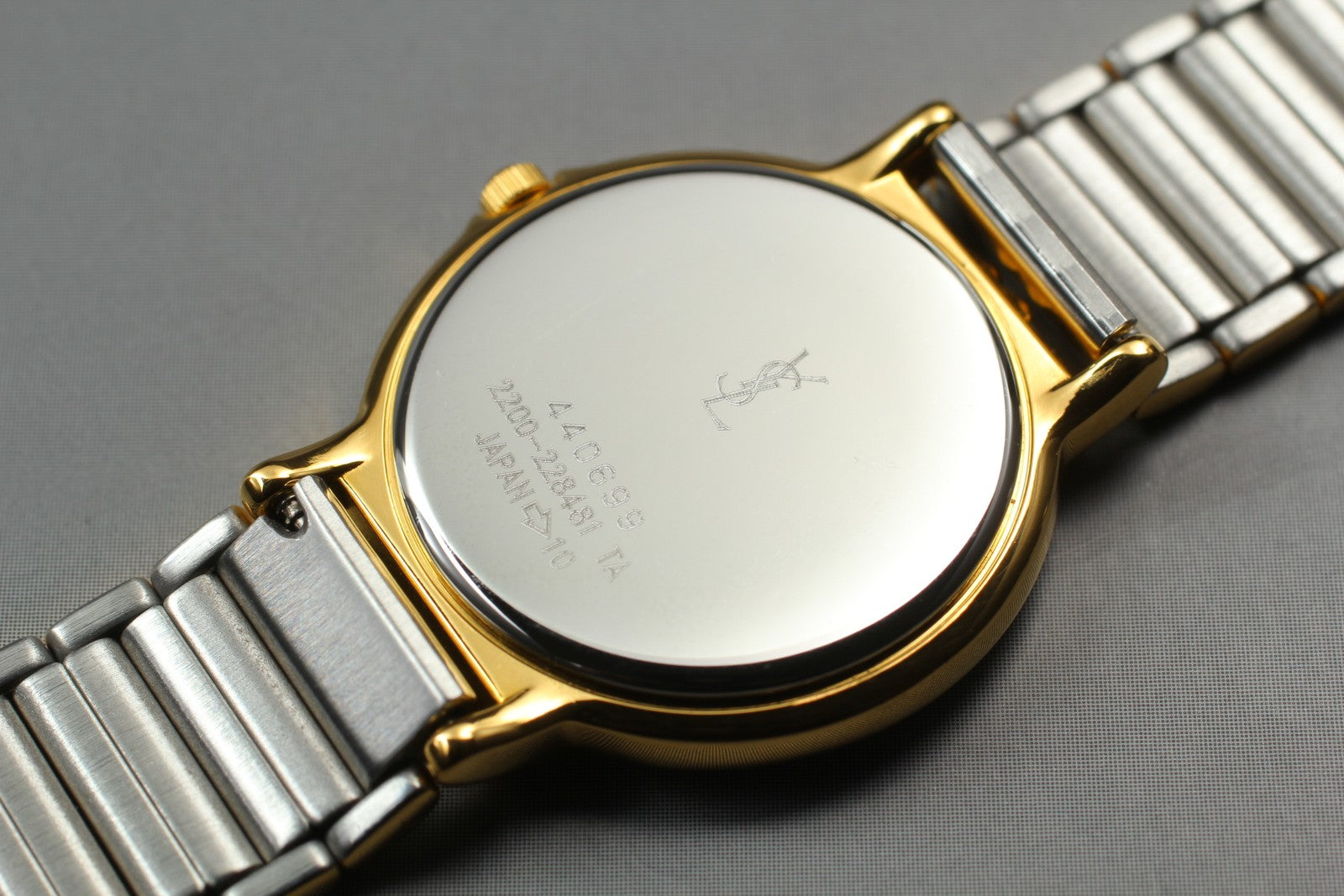 Yves Saint Laurent 2200-228481 Wristwatch - Gold, Stainless Steel